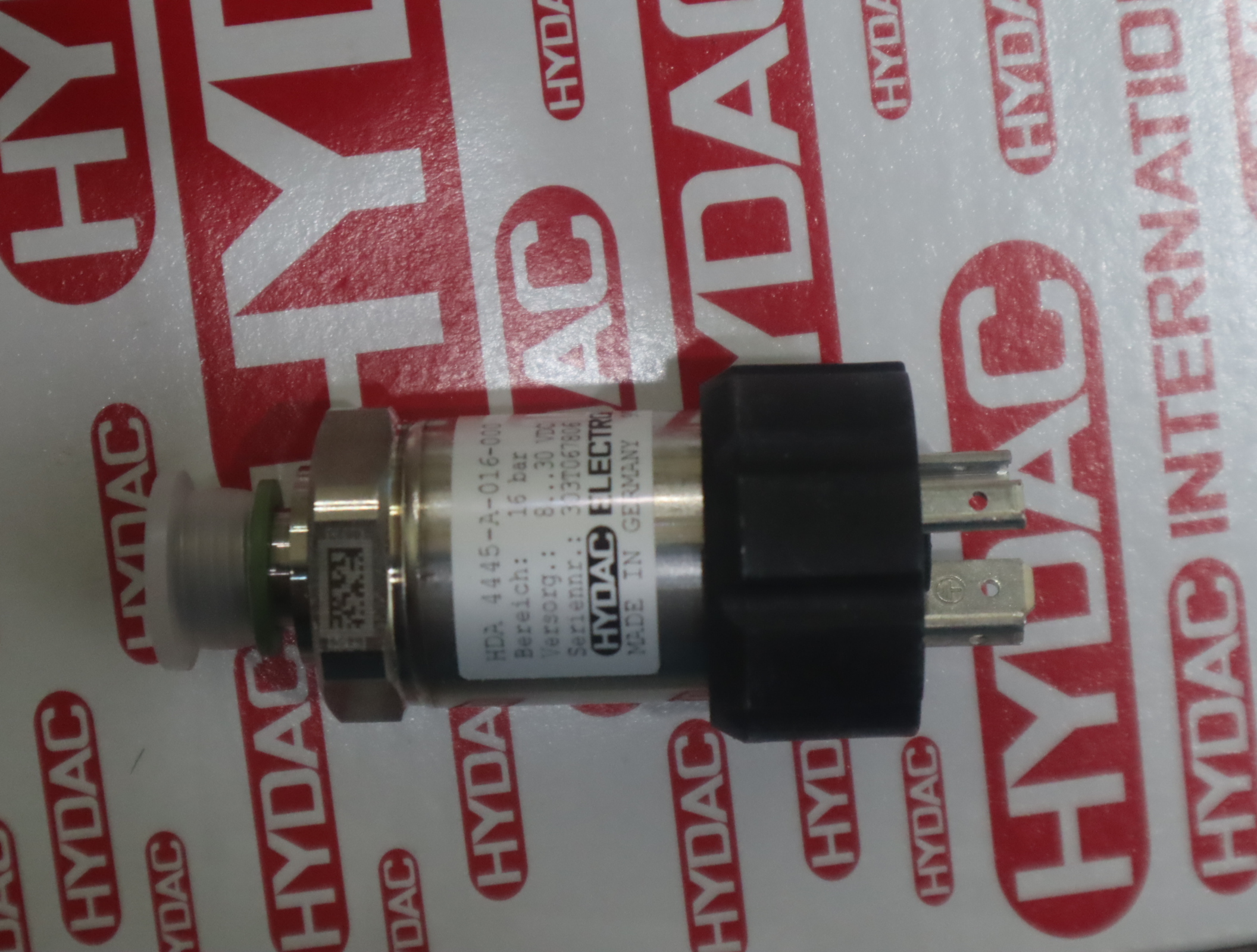 HDA4445-A-016-000 907171 贺德克HYDAC压力传感器