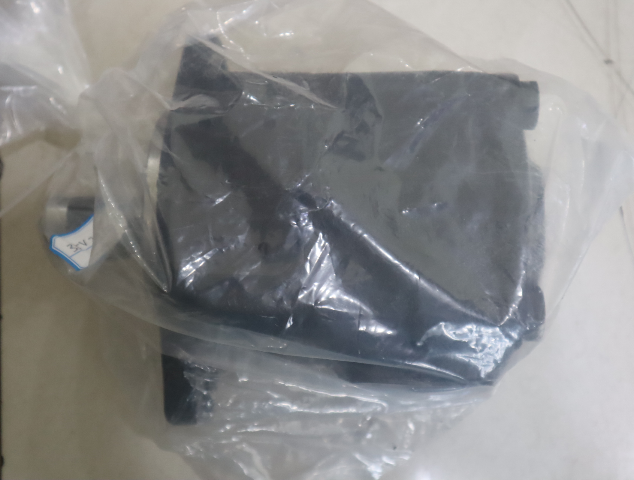 35V25A1D22R 02-137124-4 美国威格士VICKERS丹佛斯DANFOSS 叶片泵