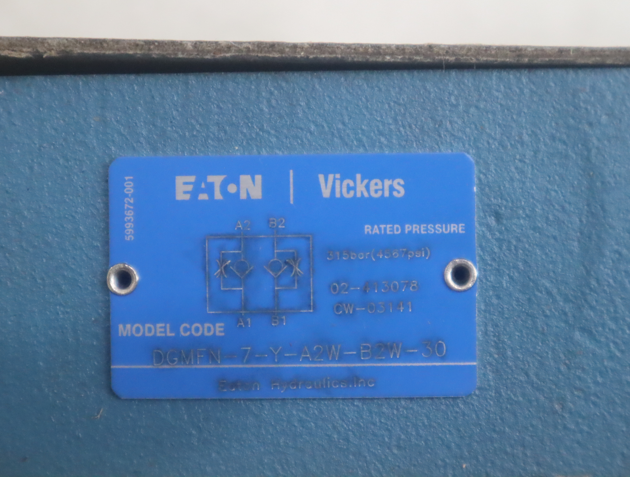 DGMFN-7-Y-A2W-B2W-30 02-413078 威格士VICKERS伊顿EATON节流阀