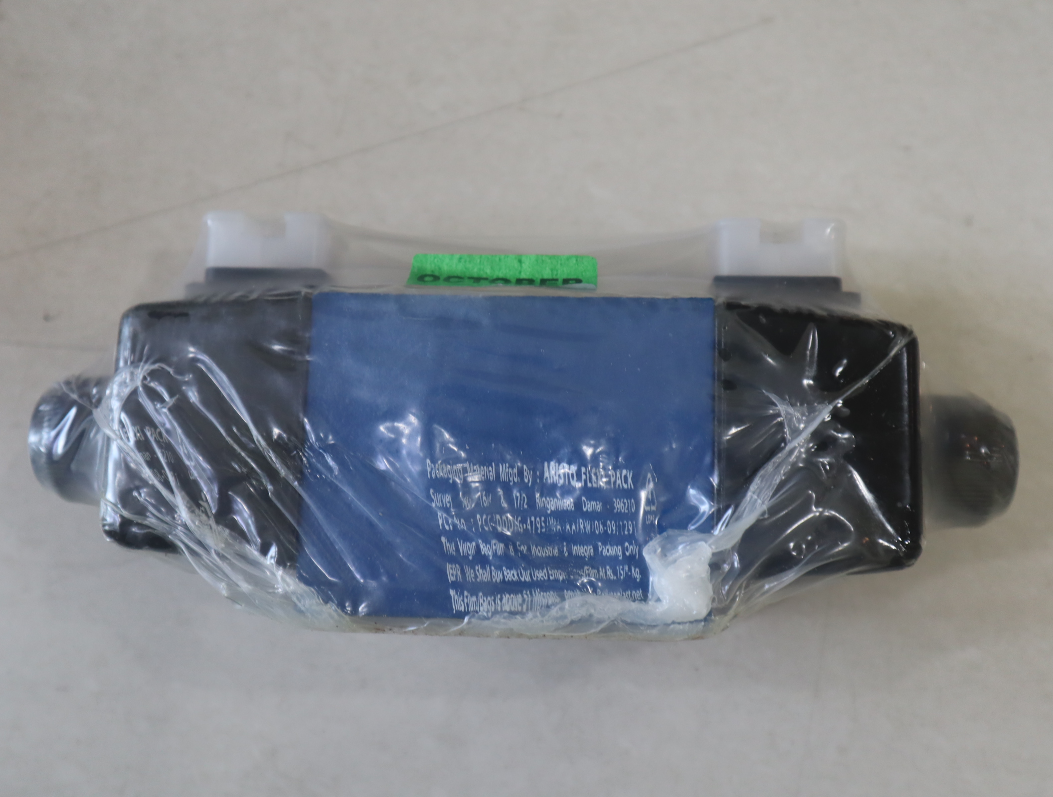 R900911868 4WE10J3X/CW230N9K4 德国力士乐REXROTH电磁阀