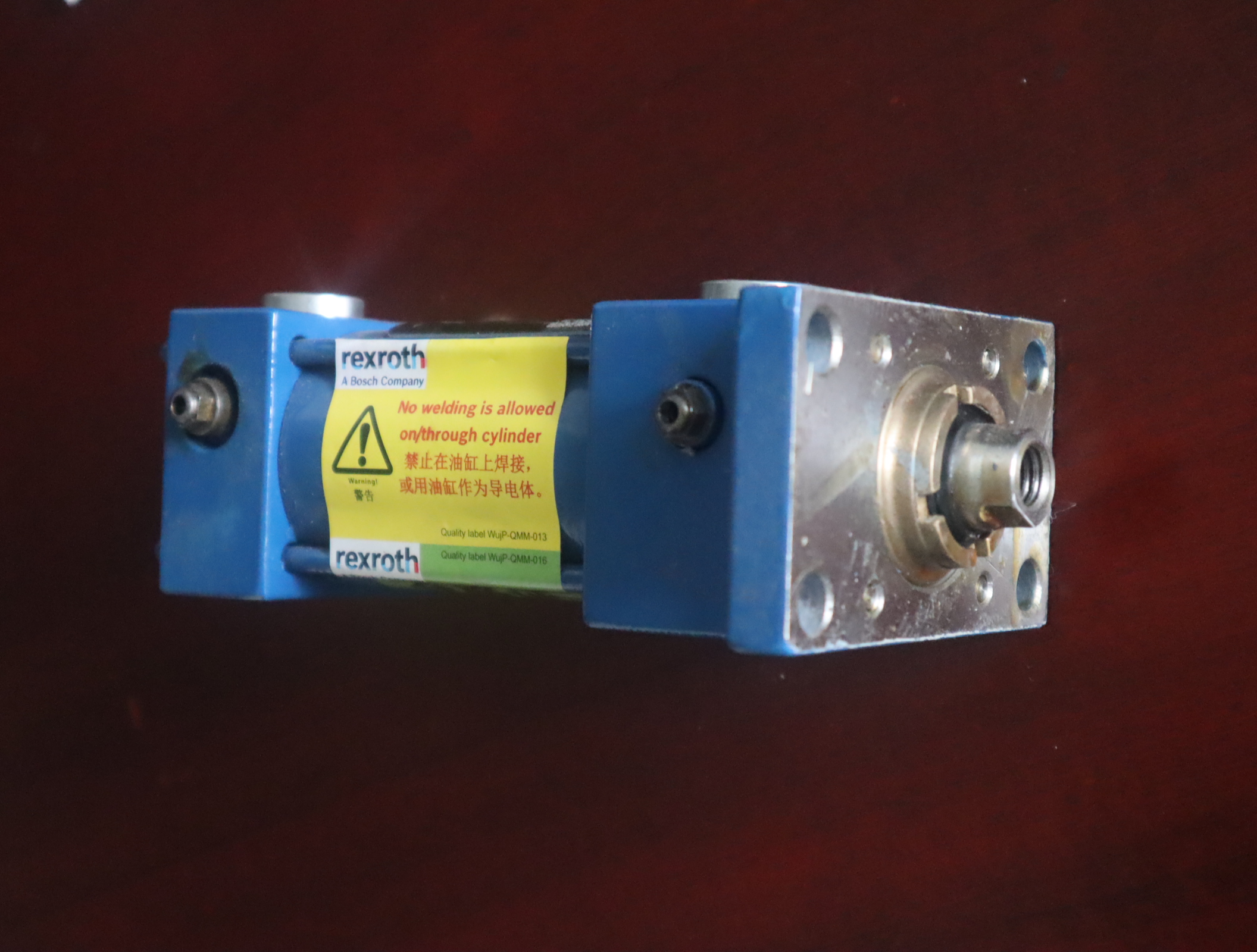 30041A 21594914 BS.7MPa/RS.7MPa 40/16 CN50 力士乐REXROTH 油缸