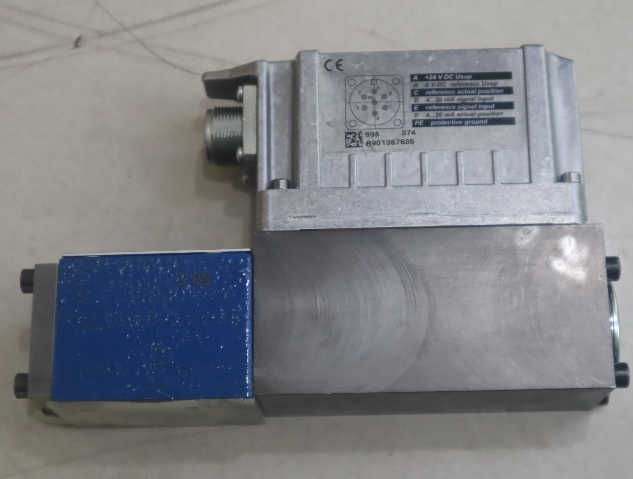 R901382350 4WRPEH6C3B40L-31/M/24F1 力士乐REXROTH比例阀