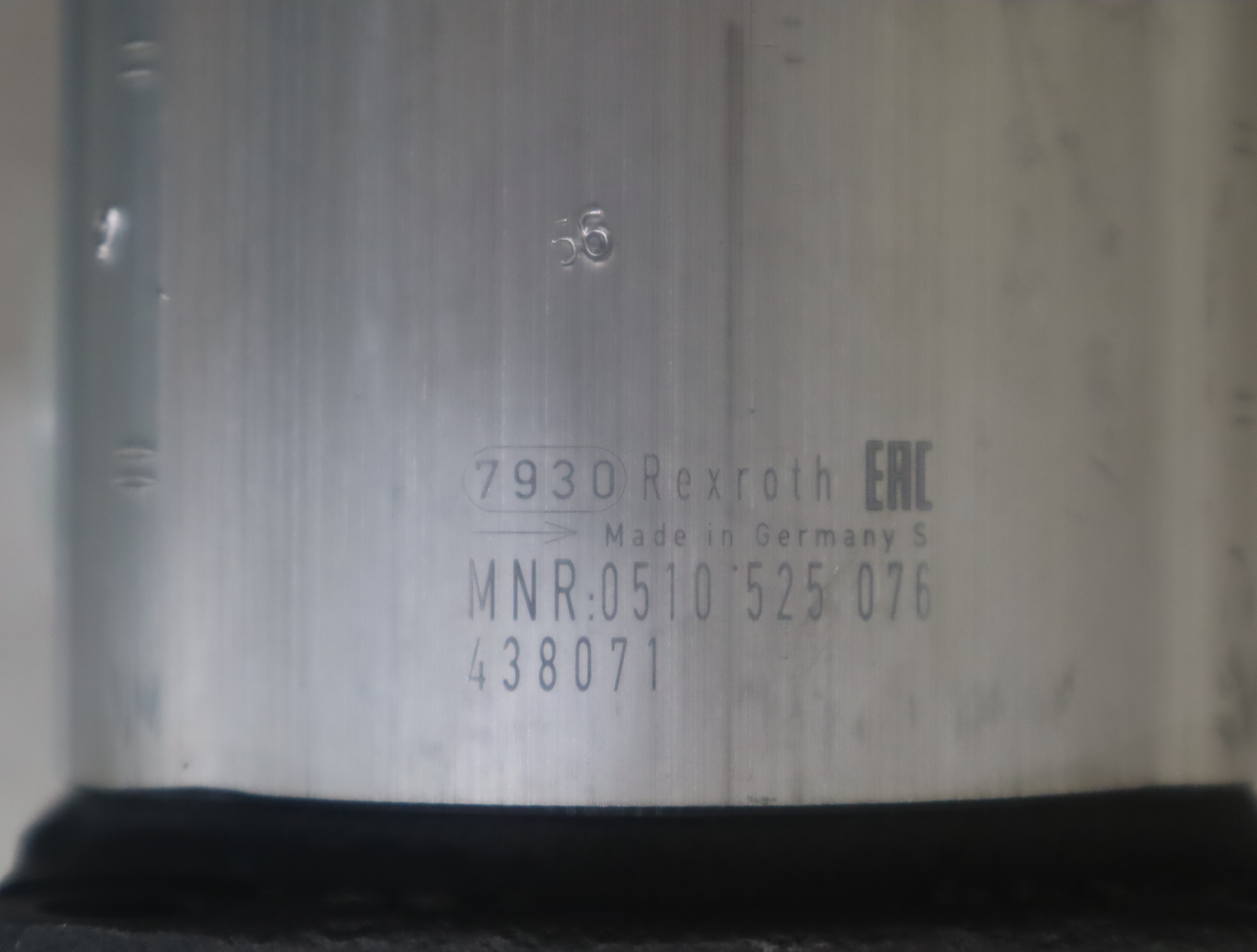 0510525076  AZPF-11-011RAB01MB 德国力士乐REXROTH齿轮泵