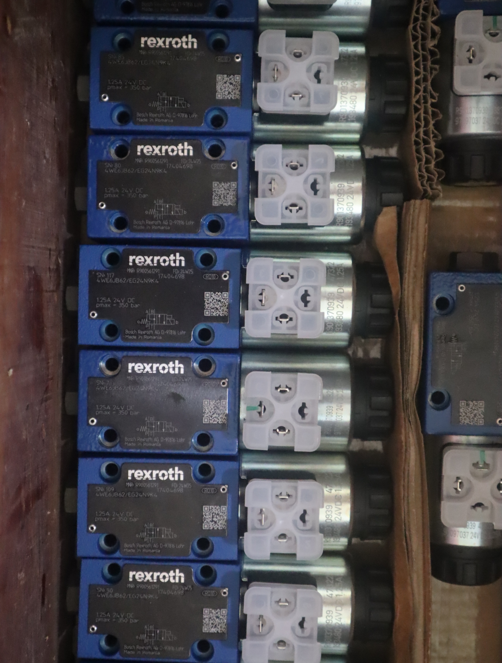 R900561291 4WE6JB62/EG24N9K4 力士乐REXROTH阀