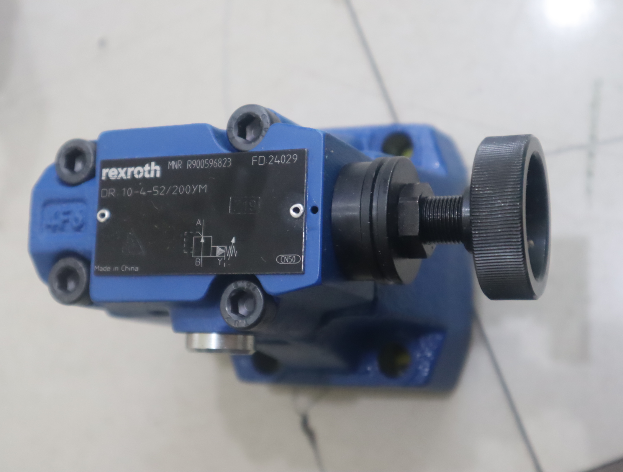 R900596823 DR10-4-53/200YM DR10-4-54/200YM 力士乐REXROTH阀