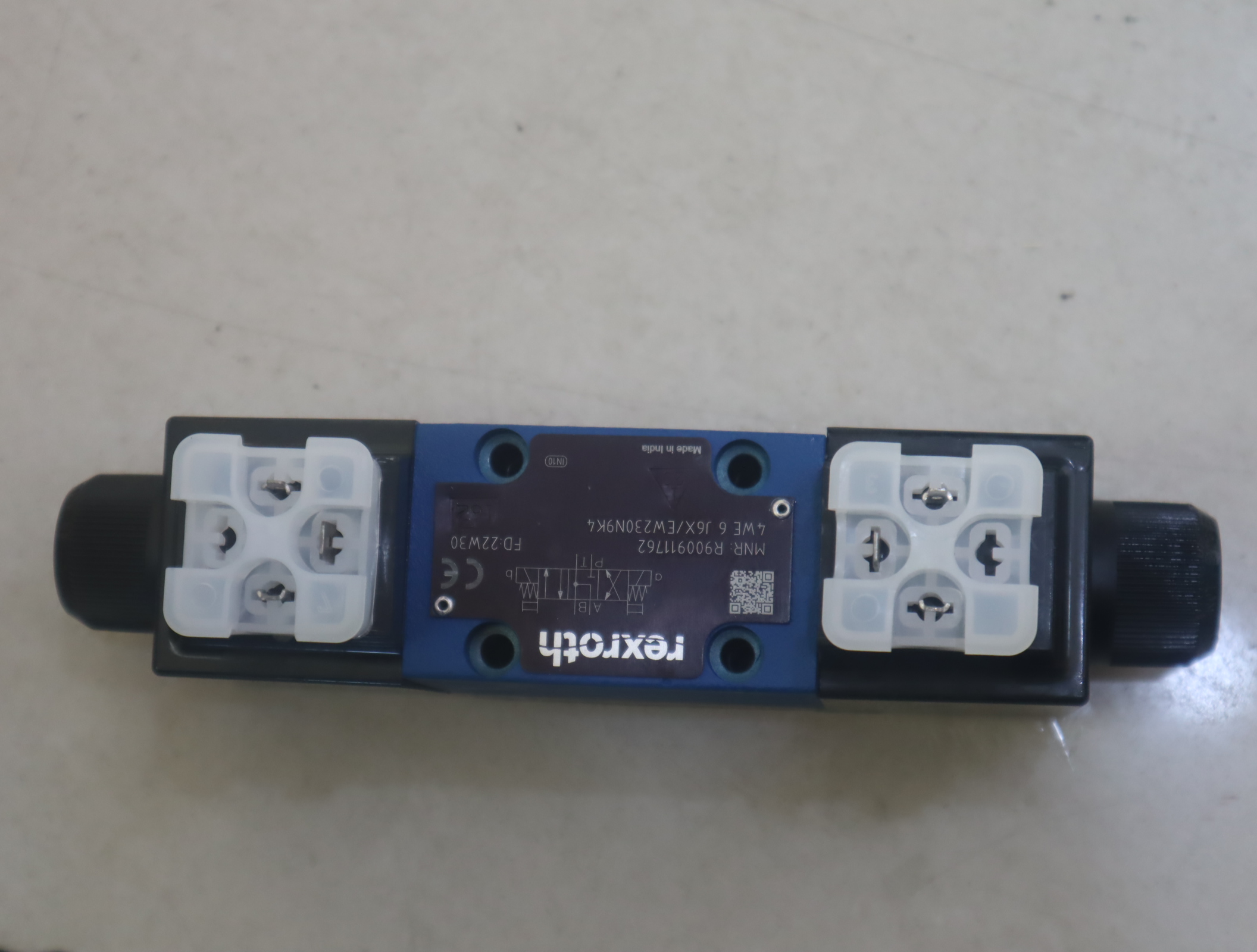 R900911762 4WE6J62/EW230N9K4 力士乐REXROTH电磁阀