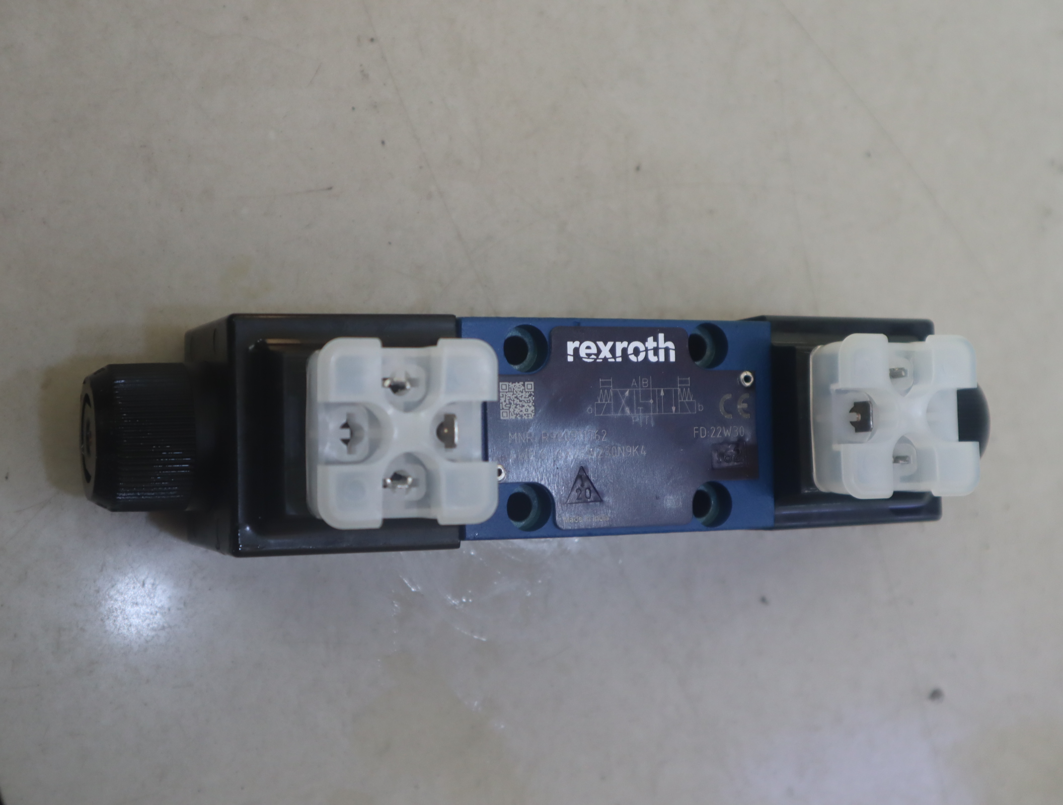 R900911762 4WE6J62/EW230N9K4 力士乐REXROTH电磁阀