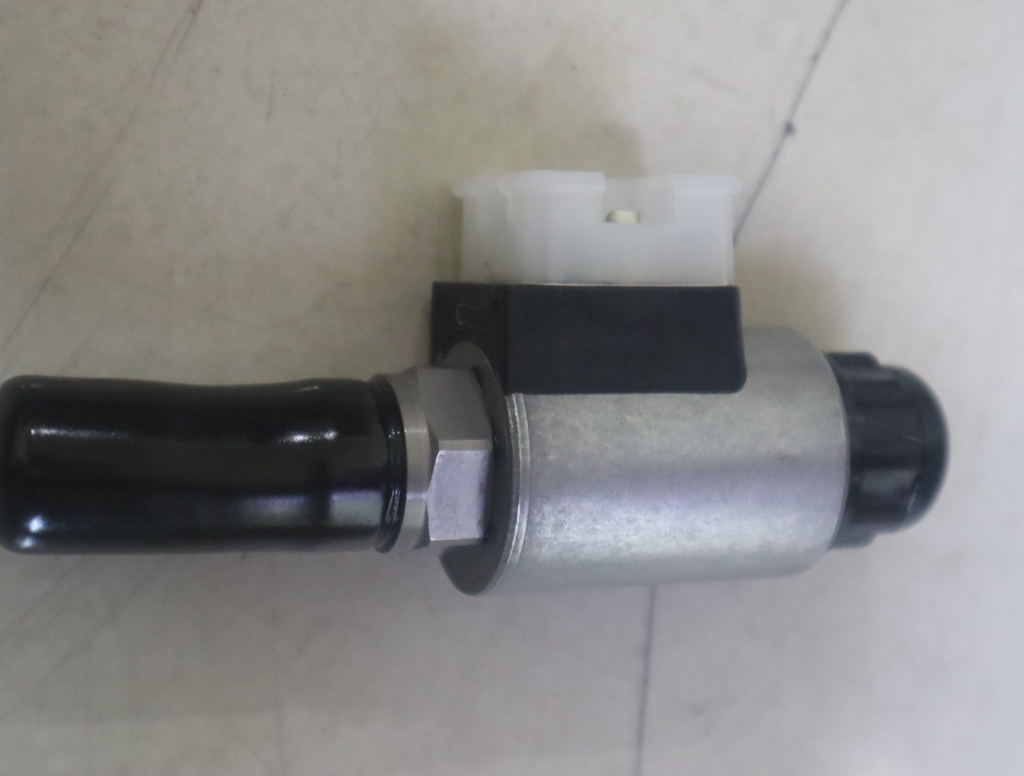 WSM08130D-01M-C-N-DG24 915142 24VDC 德国贺德克HYDAC液压插装阀