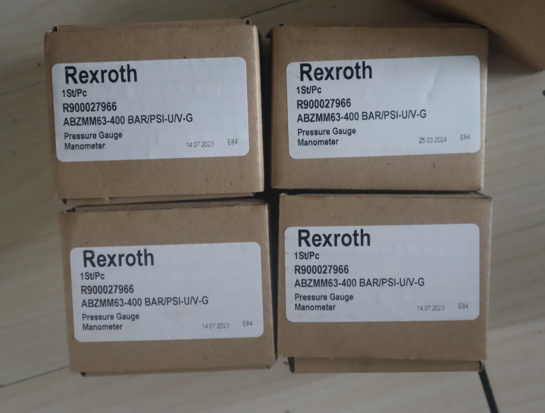 R900027966 ABZMM 63- 400BAR/PSI-U/V-G 力士乐REXROTH压力表