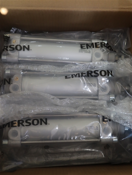 0822343112 063-0130 德国安沃驰AVENTICS气缸0822343112