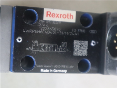 R901382319 4WRPEH6C4B40L-32/M/24A1 德国力士乐REXROTH比例阀