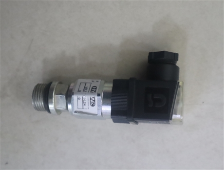 VR2.1/-L24 VD5C.0 德国贺德克HYDAC 压力传感器压力开关