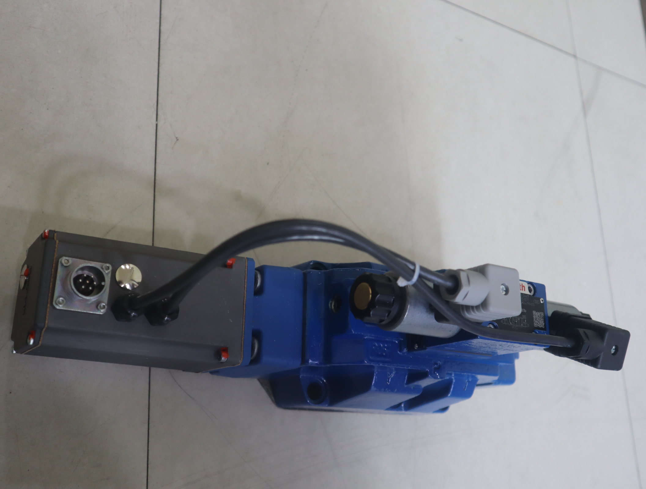 R900972658 4WRAP 6 W7-07-30-G24K4/M-00 力士乐REXROTH阀