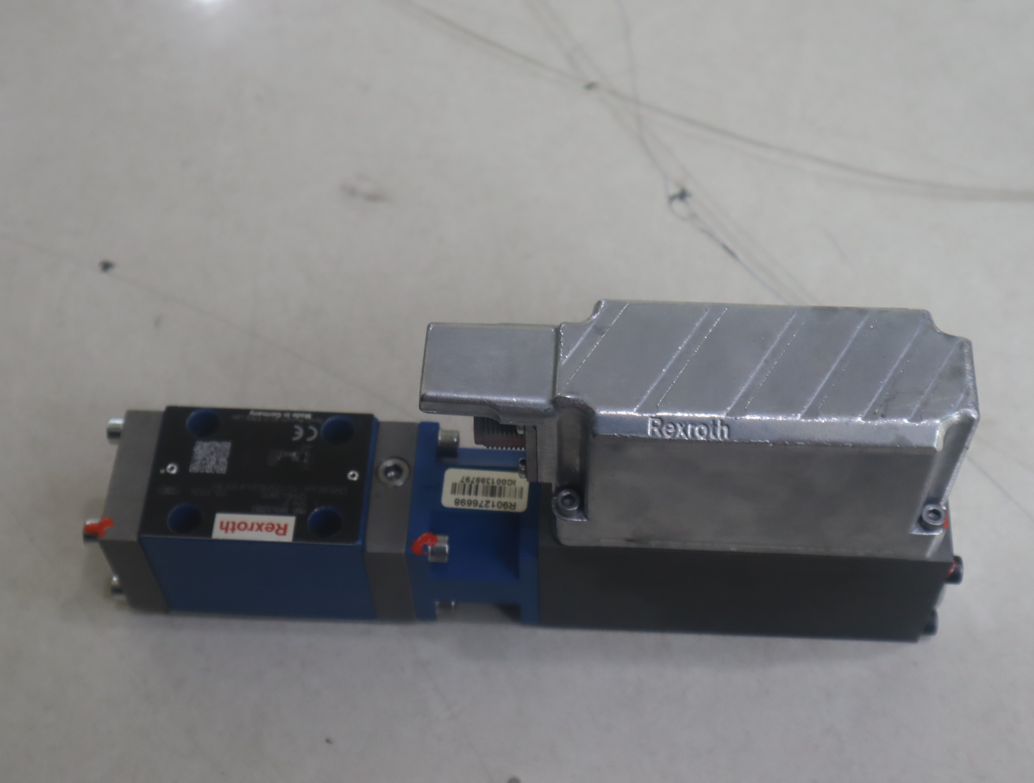 力士乐比例阀0811402083 DREBE6X-11/175MG24K31F1M 德国REXROTH