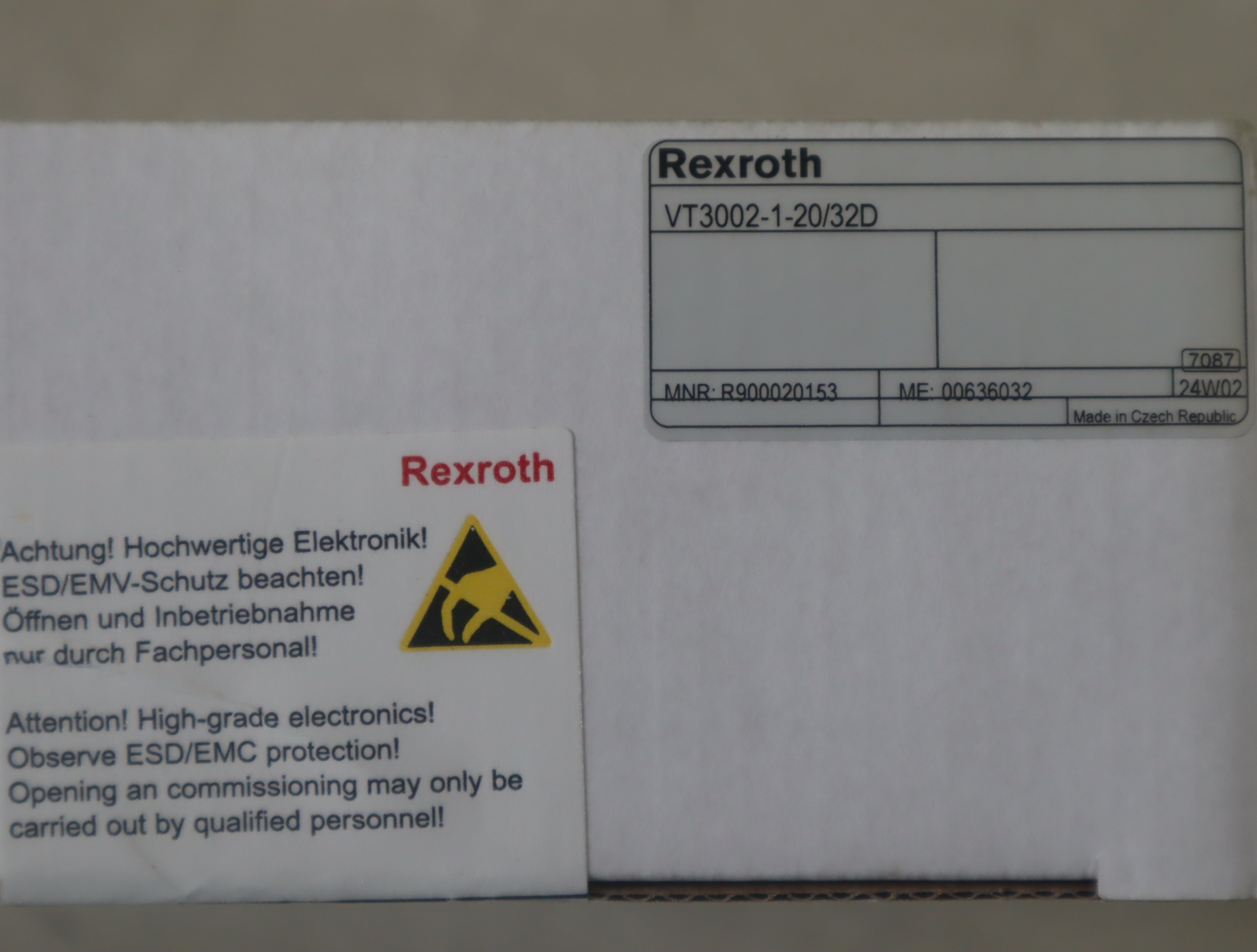 R900020153 VT3002-1-2X/32D 德国力士乐REXROTH放大器支架