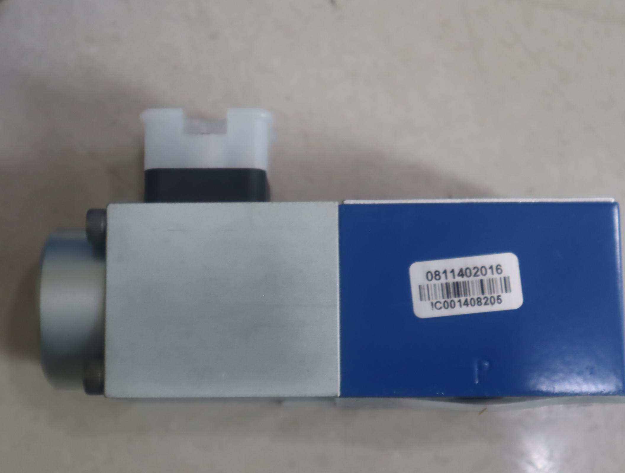 0831006055 24VDC 0.8A 德国力士乐REXROTH比例溢流阀线圈