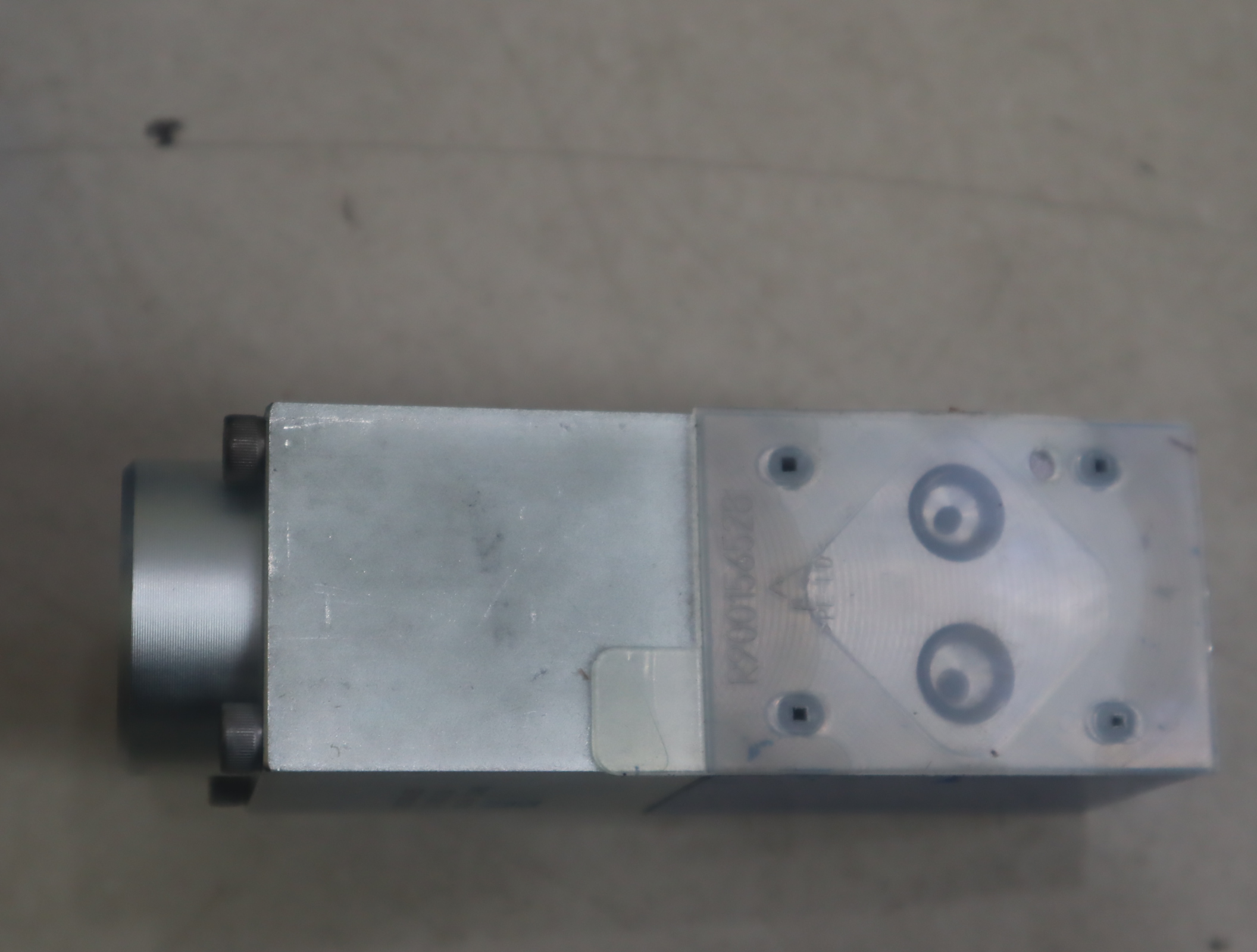 0831006055 24VDC 0.8A 德国力士乐REXROTH比例溢流阀线圈