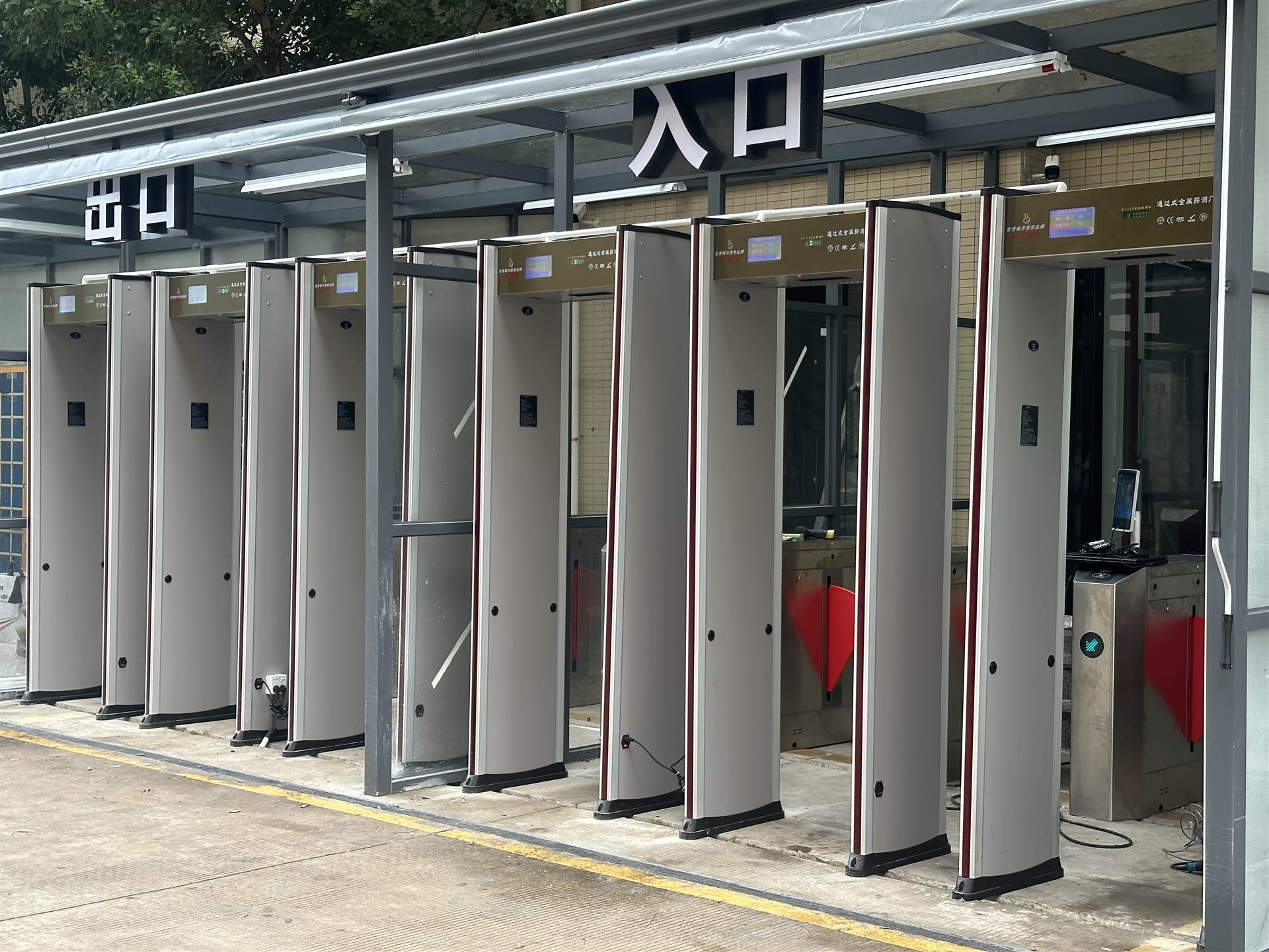 活动安检门 安检设备 防爆罐铁马 出租