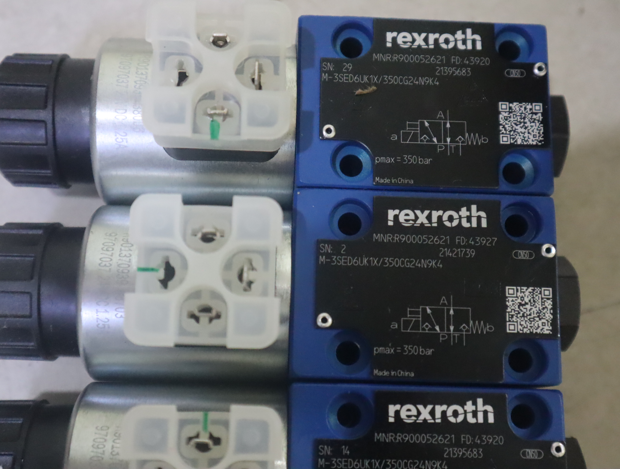 R900052621 M-3SED6UK14/350CG24N9K4 德国力士乐REXROTH电磁球阀