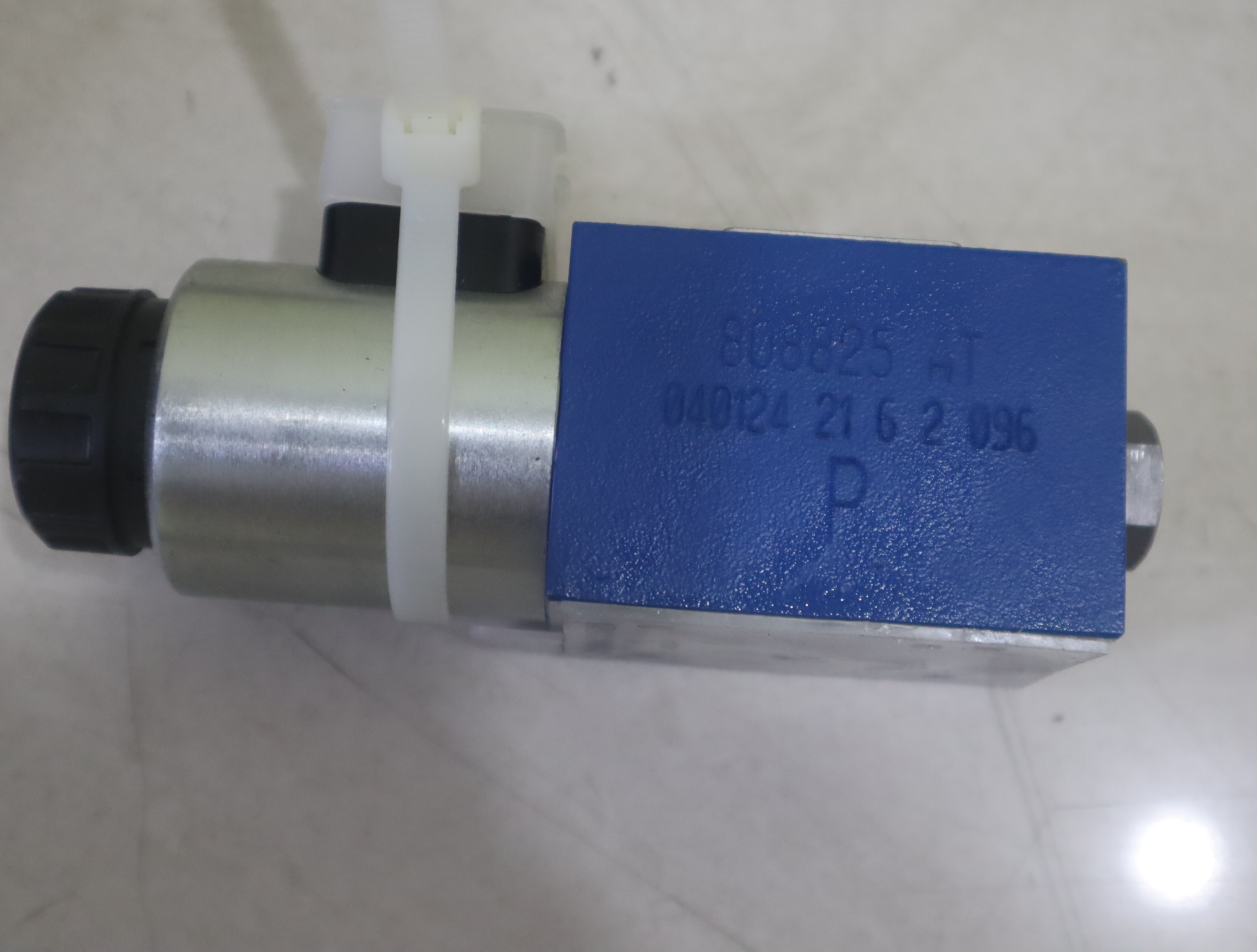 4WE6D6X/EG24N9K4 R900561274  德国力士乐REXROTH电磁阀