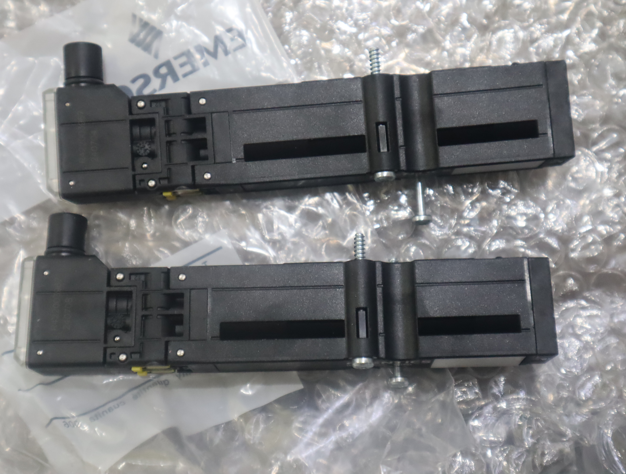 0820055601 R422004023 德国安沃驰AVENTICS气动阀