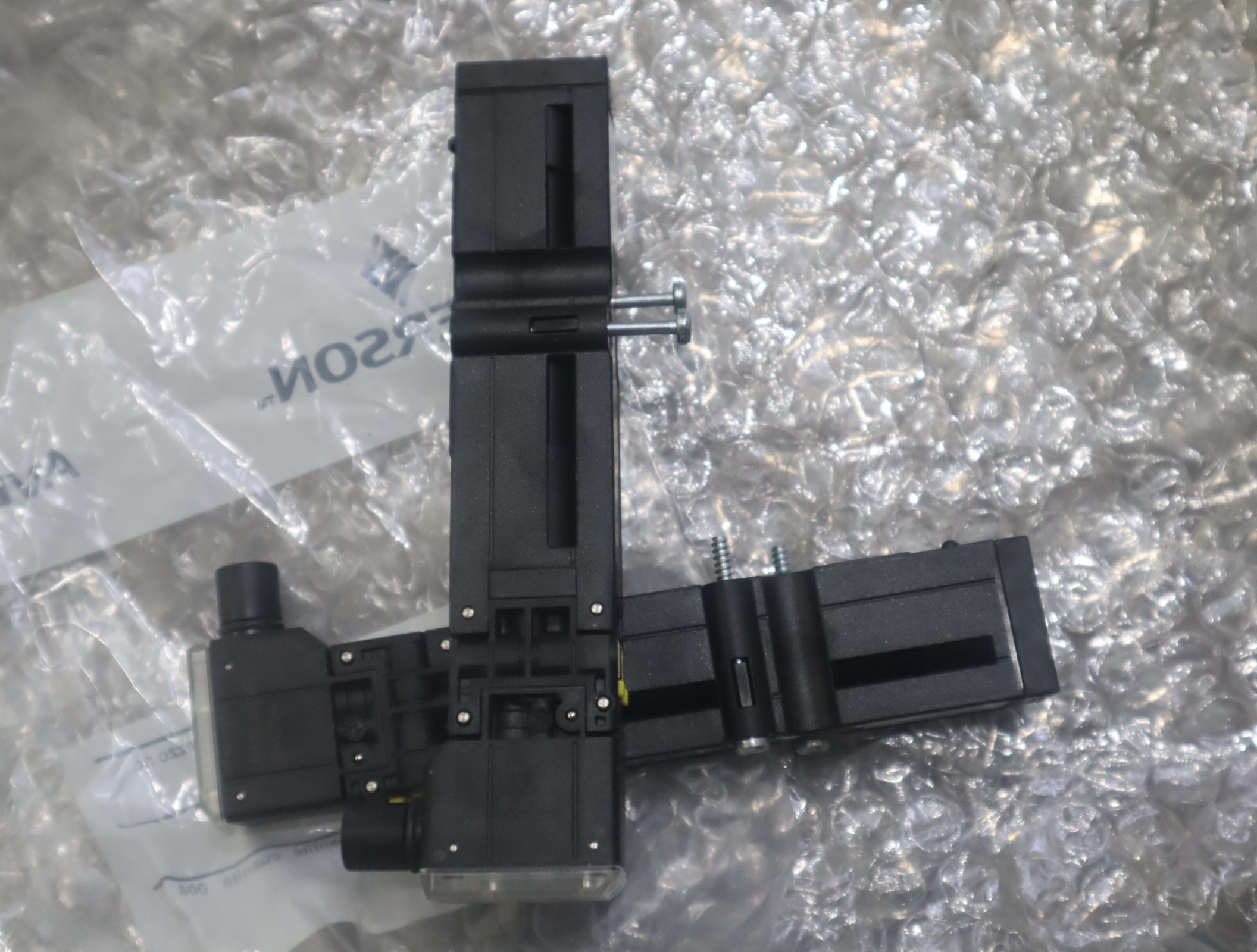 0820055601 R422004023 德国安沃驰AVENTICS气动阀