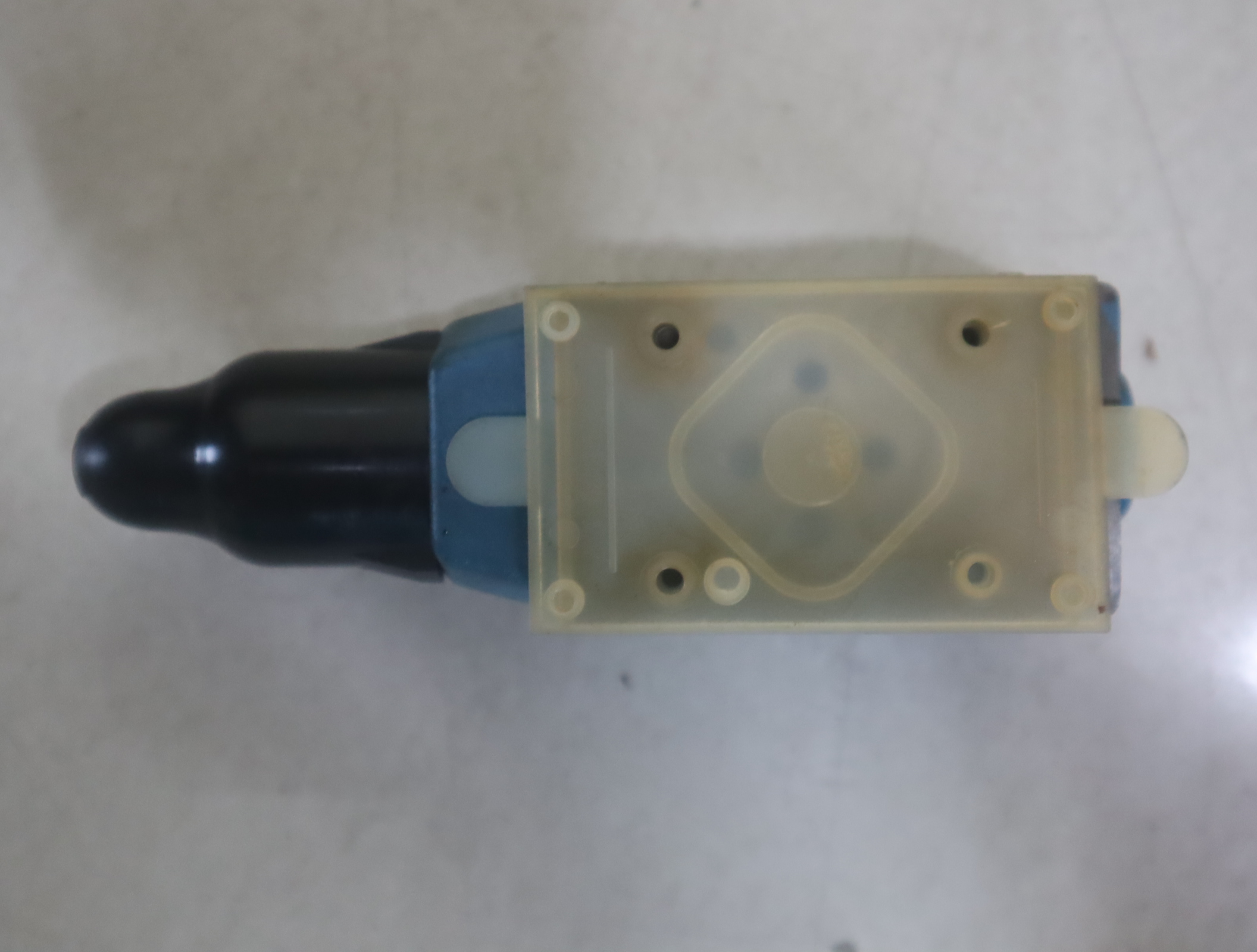 CVGCA 3 W 125 10 468760 美国威格士VICKERS 节流阀