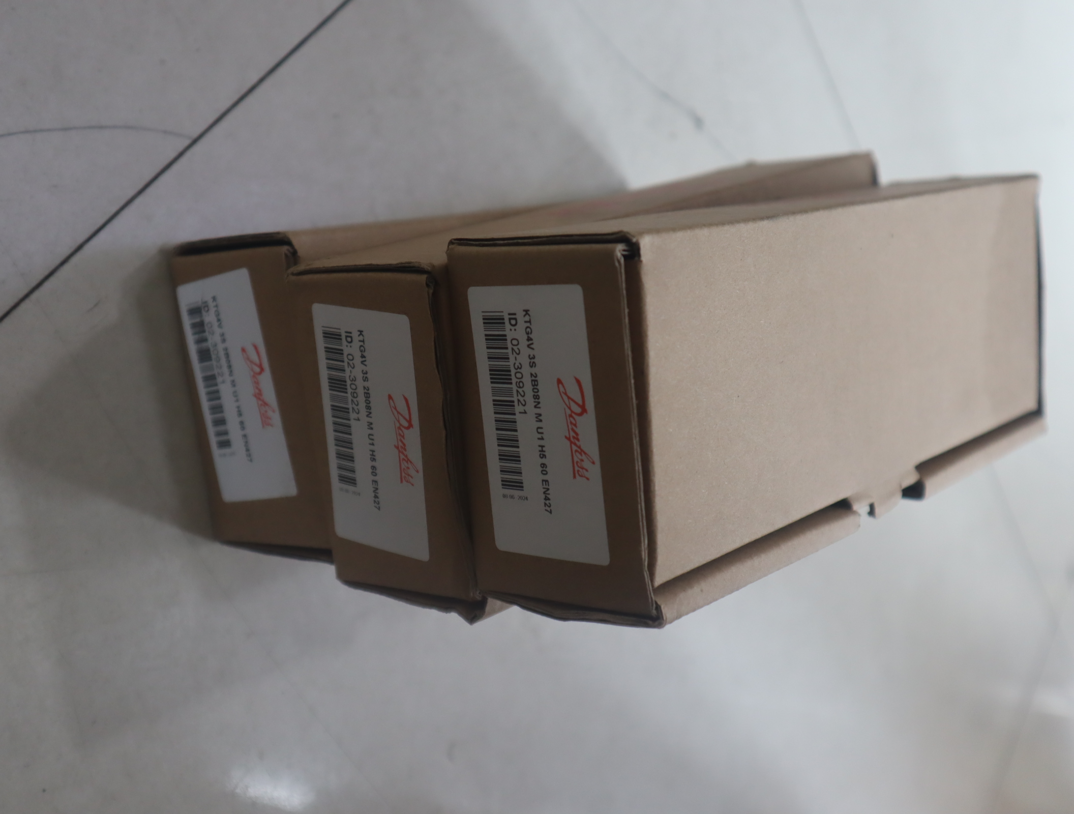 KTG4V 3S 2B08N M U1 H5 60 EN427 02-309221 威格士VICKERS丹佛斯