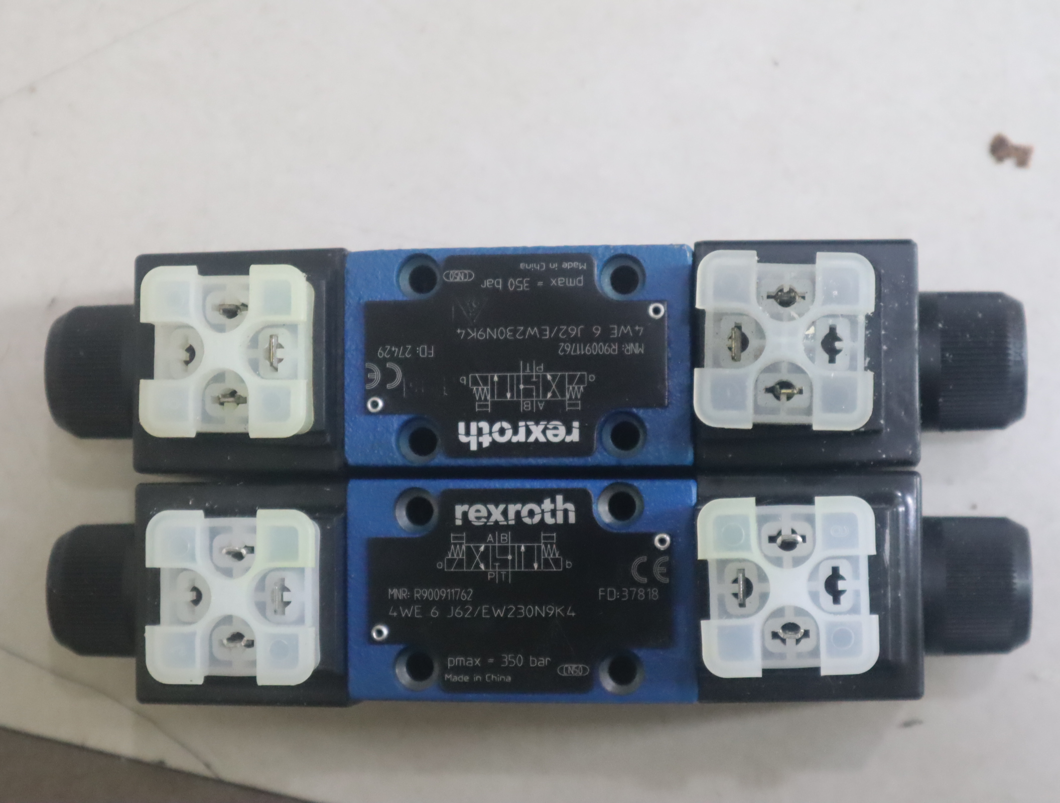 R900911762 4WE6J6X/EW230N9K4 力士乐REXROTH阀