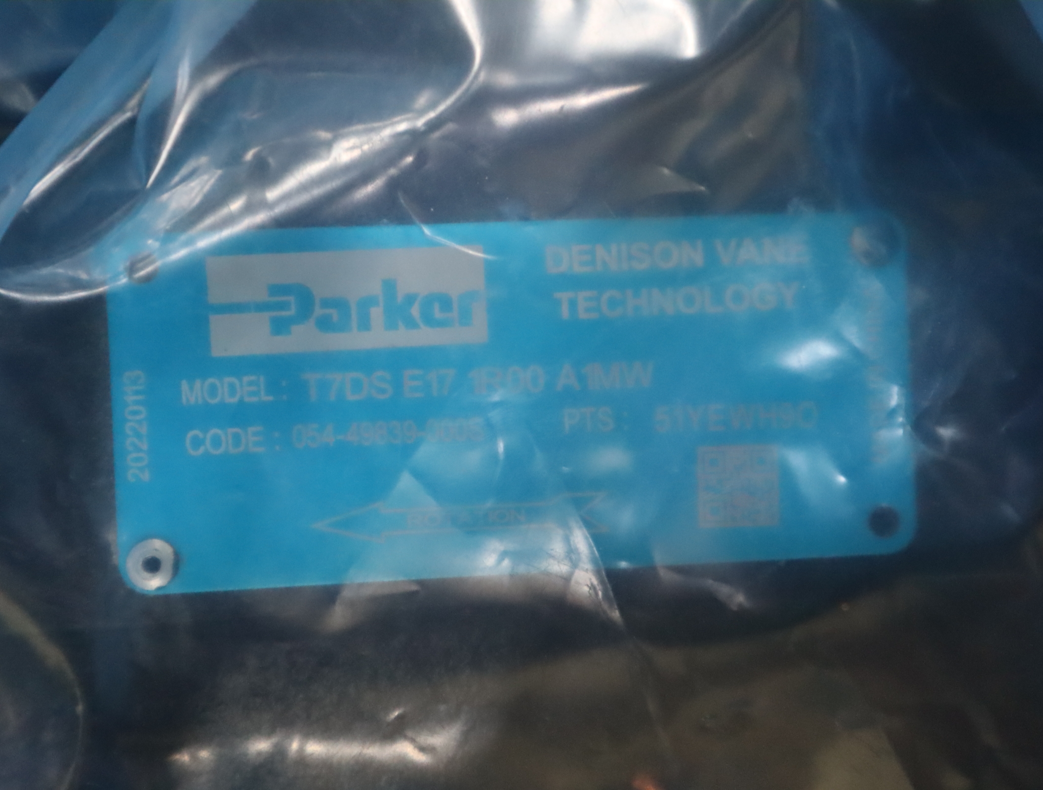 T7DS E28 1R03 A1MW 054-50627-003S 派克PARKER丹尼逊DENISON泵