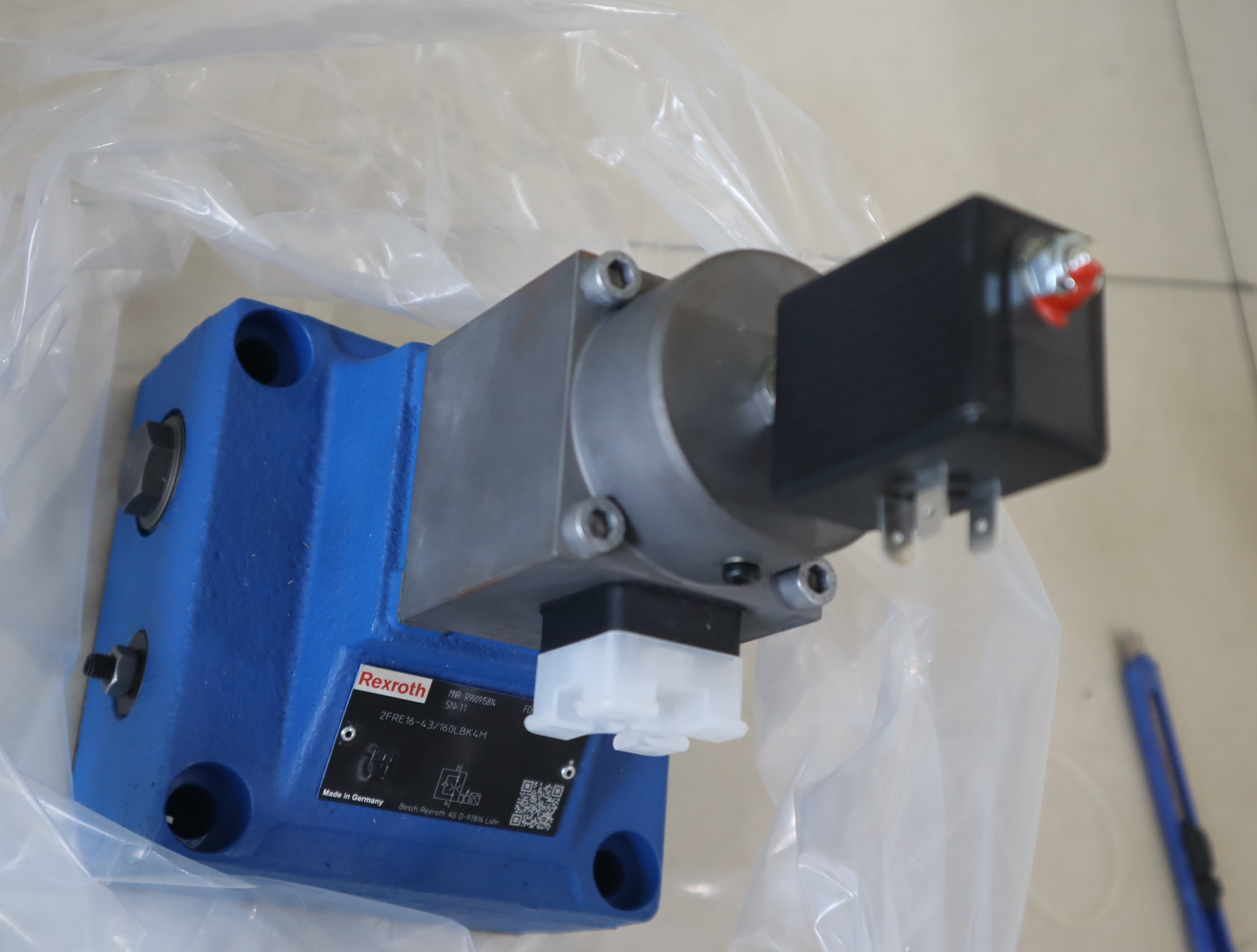 R900915814 2FRE16-43/160LBK4M 德国力士乐REXROTH比例流量阀