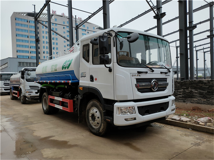 碳钢防腐罐体+5方粪污沼渣运输车 5立方吸粪车的配置