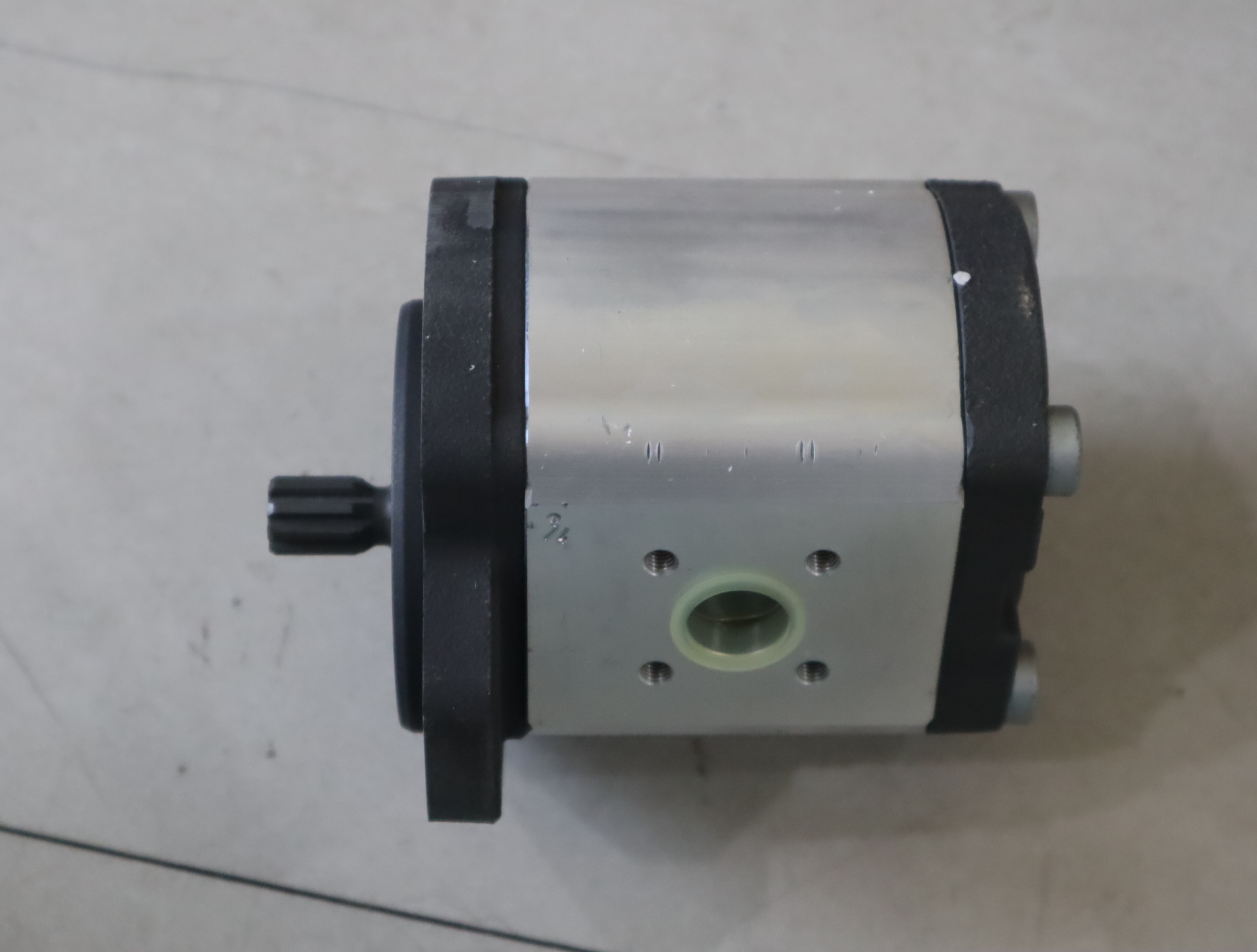 0510725102 AZPF-11-022RRR20KB-S0081 德国力士乐REXROTH 齿轮泵