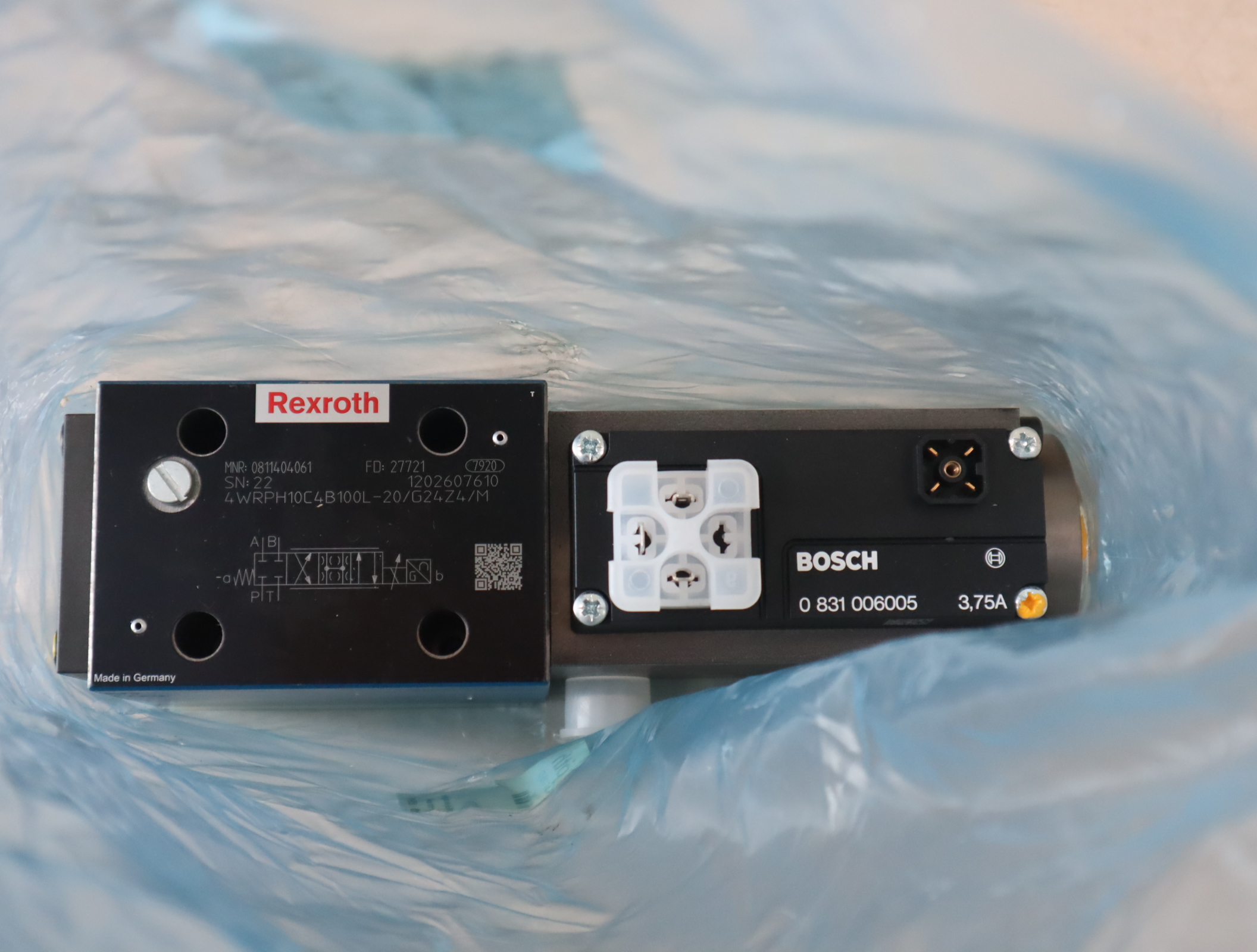 0811404061 4WRPH10C4B100L-2X/G24Z4/M 力士乐REXROTH阀