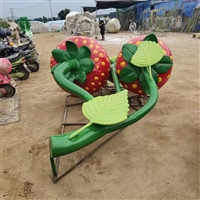 大型玻璃钢草莓雕塑 彩绘仿真水果雕塑摆件
