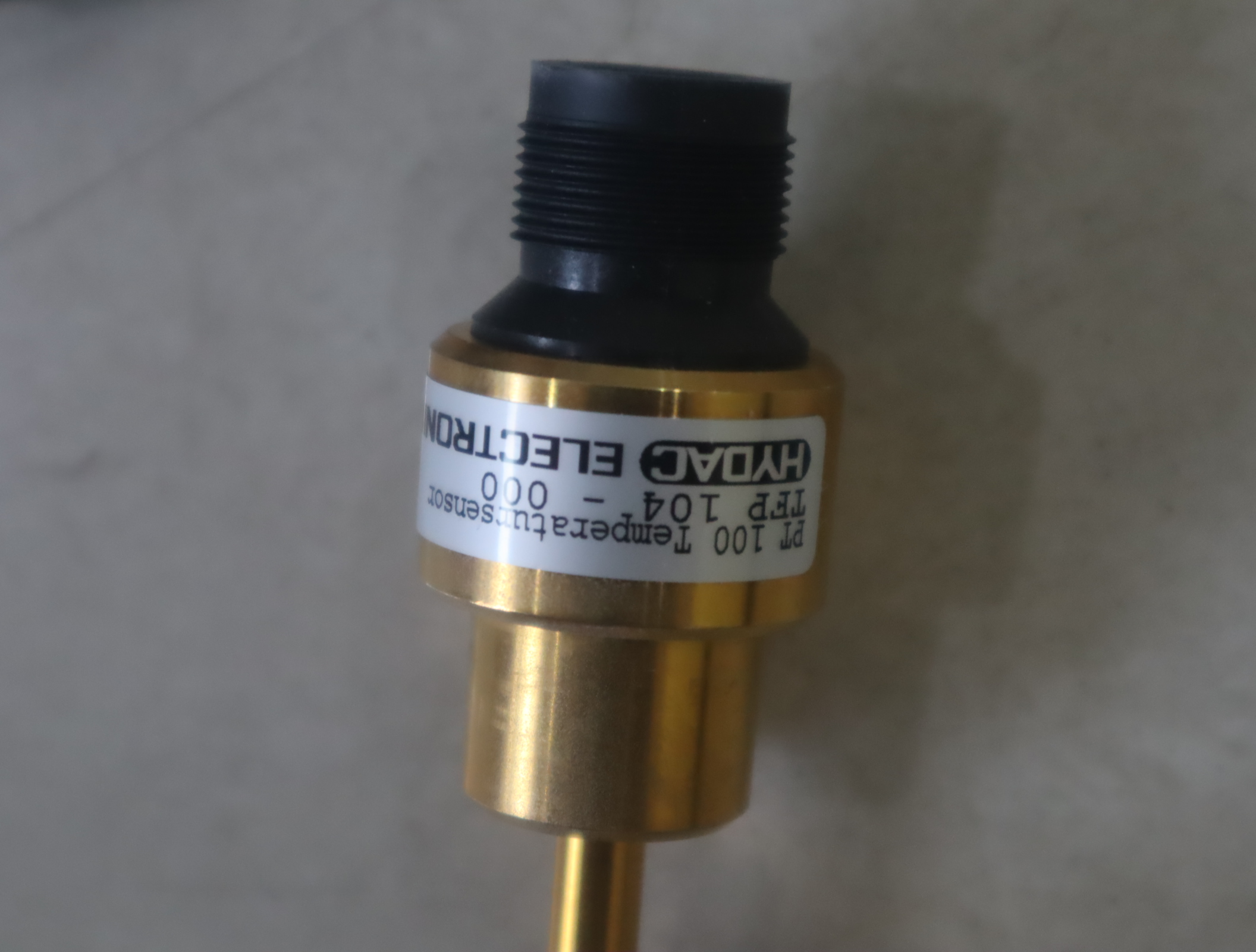 904696 TFP 104-000 贺德克HYDAC压力温度传感器