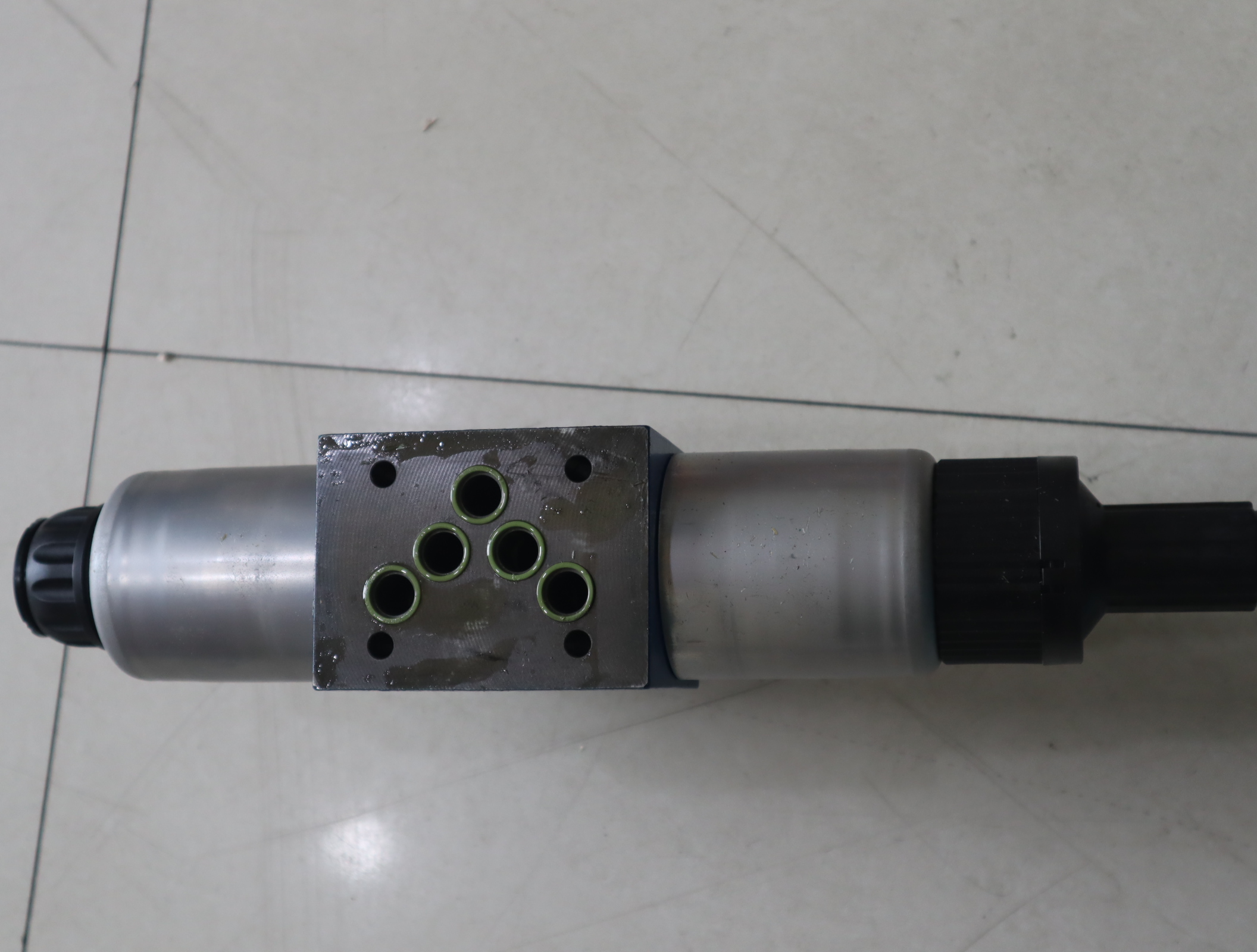 4WREE10E75-23/G24K31/A1V R900927230 德国力士乐REXROTH比例阀