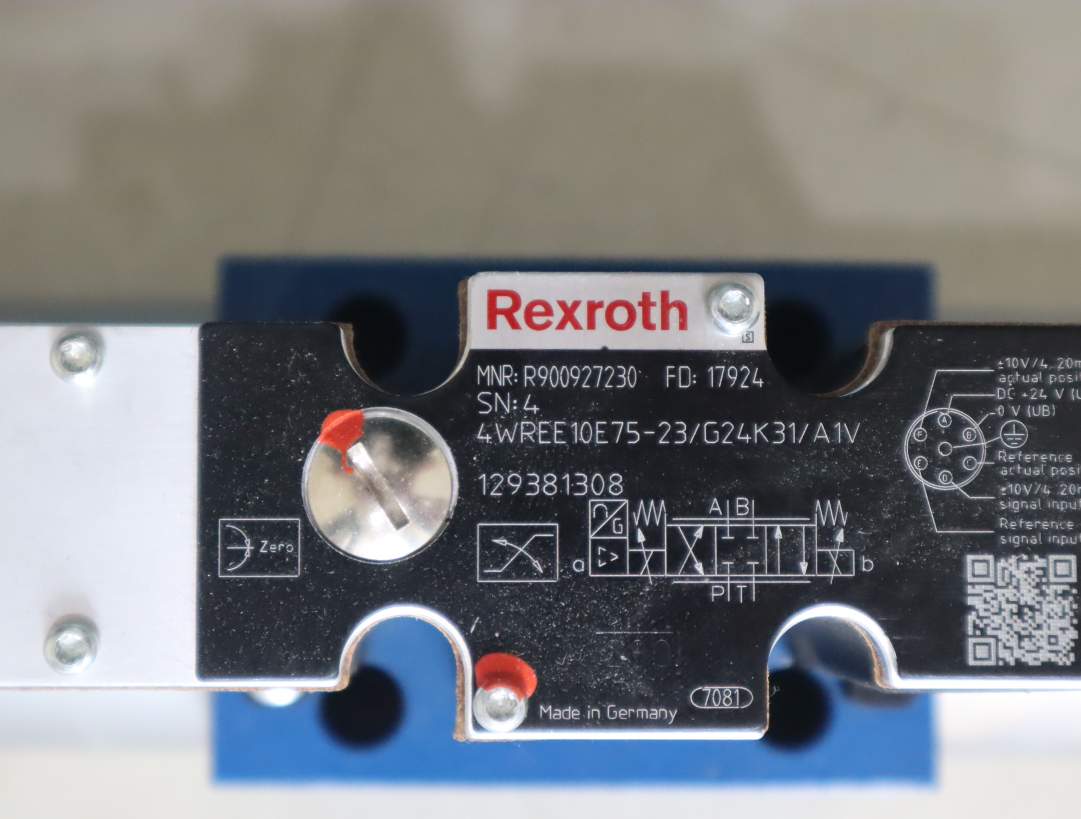 4WREE10E75-23/G24K31/A1V R900927230 德国力士乐REXROTH比例阀