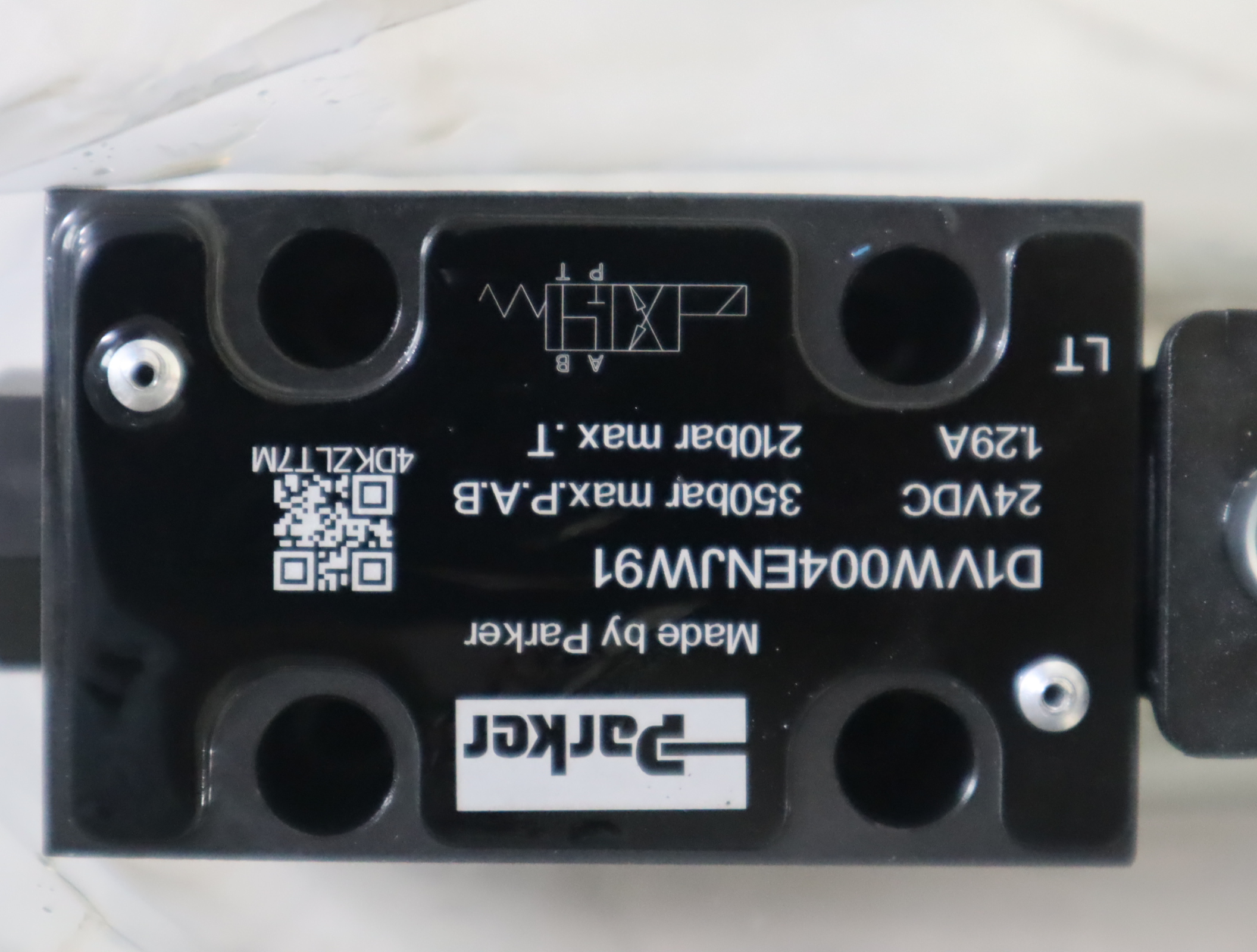 SD1VW004ENJW 美国派克PARKER电磁阀 D1VW004ENJW91