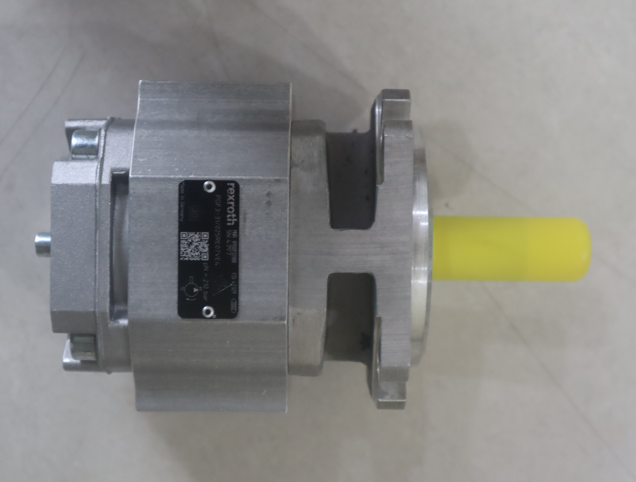 PGF3-3X/025RE07VE4 R900932088 德国REXROTH力士乐齿轮泵