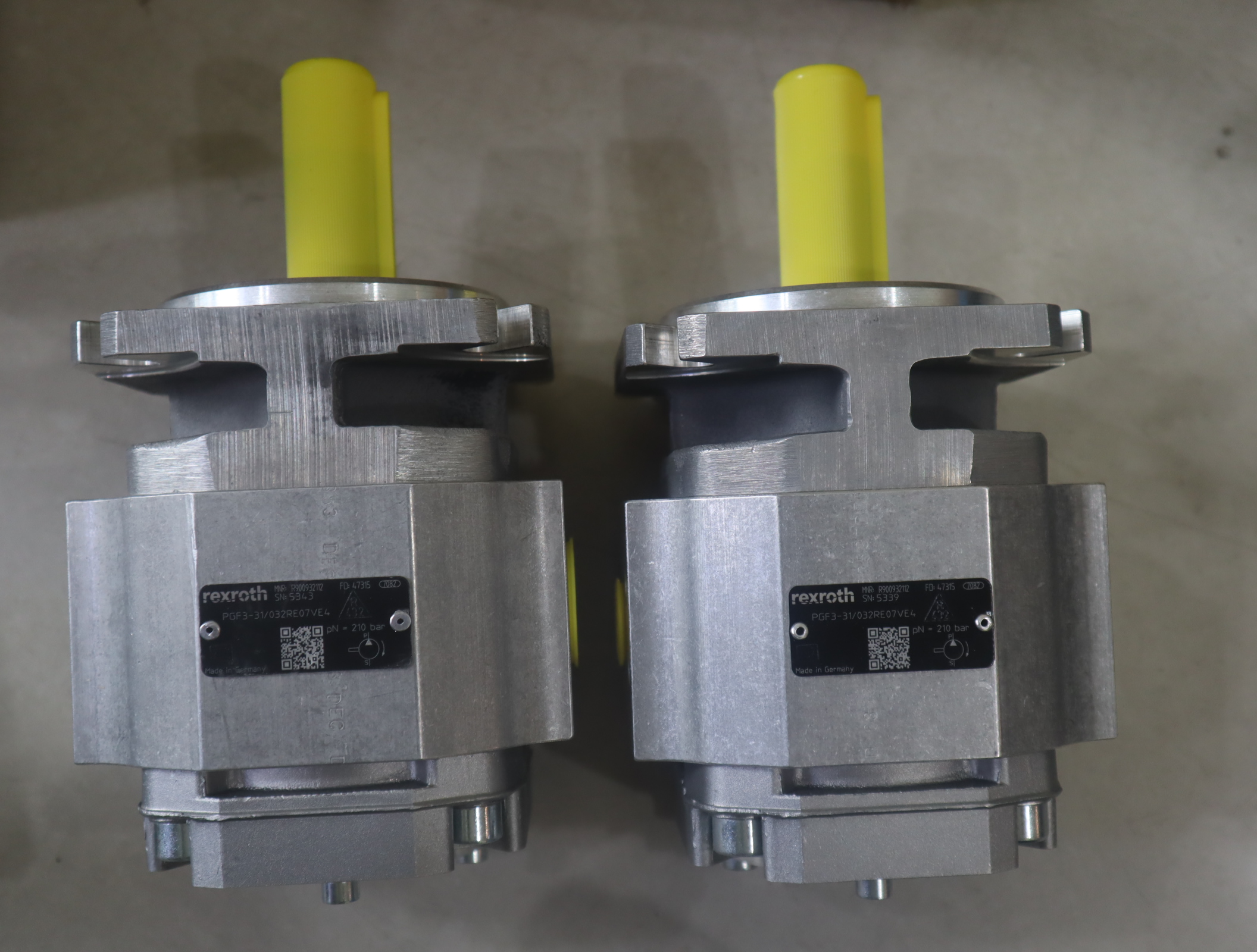 PGF3-3X/025RE07VE4 R900932088 德国REXROTH力士乐齿轮泵