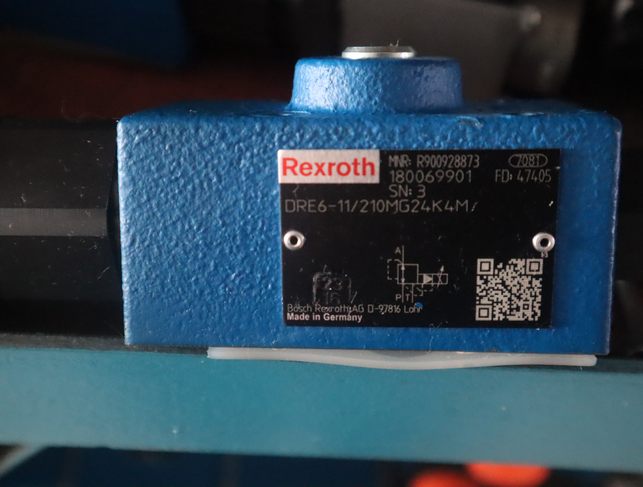 DRE6-1X/210MG24K4M R900928873 德国力士乐REXROTH比例阀