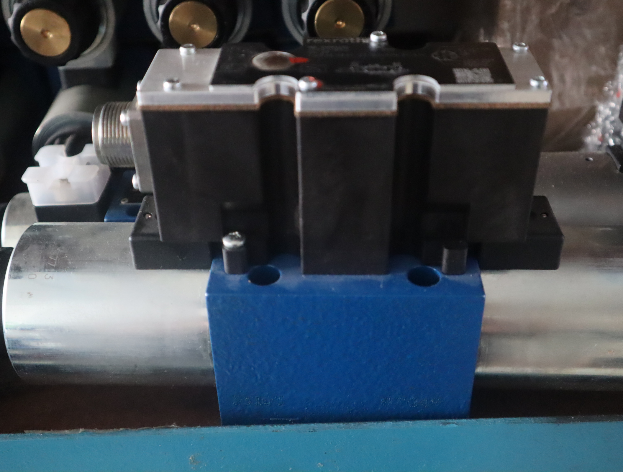 4WRAE10E60-23/G24N9K31/A1V R900558356  力士乐REXROTH比例阀