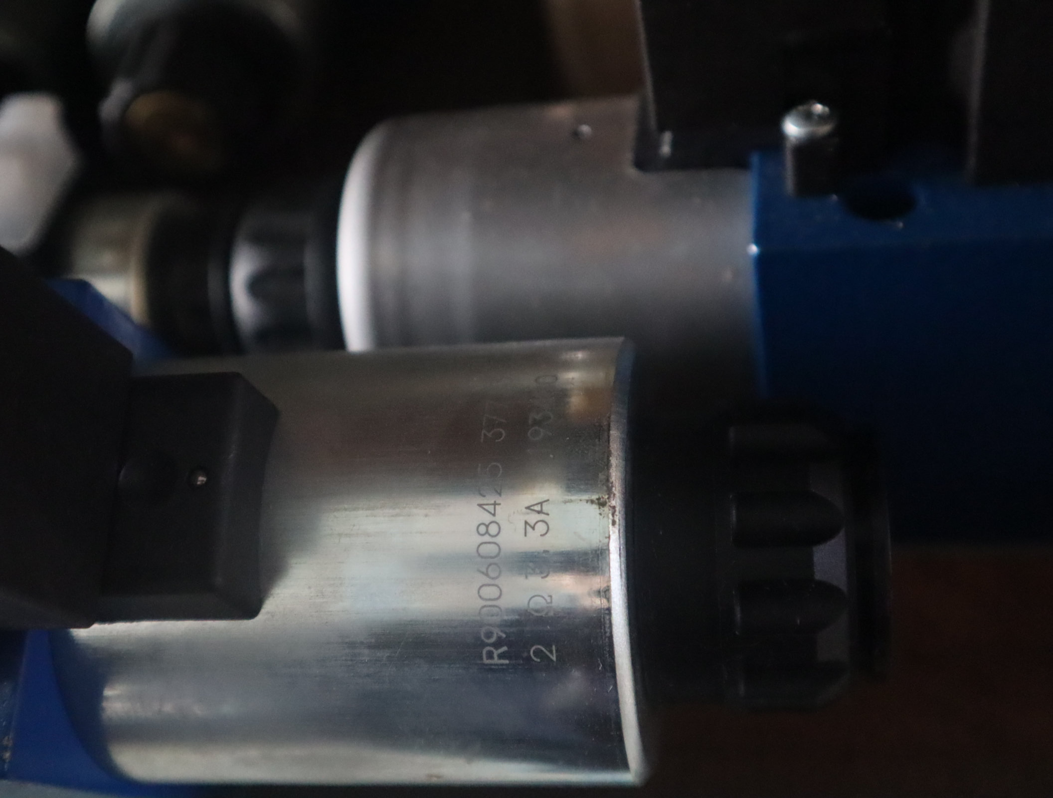 4WRAE10E60-23/G24N9K31/A1V R900558356  力士乐REXROTH比例阀