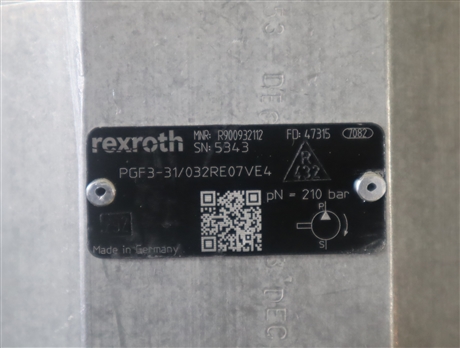 PGF3-3X/032RE07VE4 R900932112 德国REXROTH力士乐齿轮泵