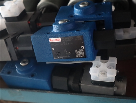 DRE6-1X/210MG24K4M R900928873  德国力士乐REXROTH比例阀