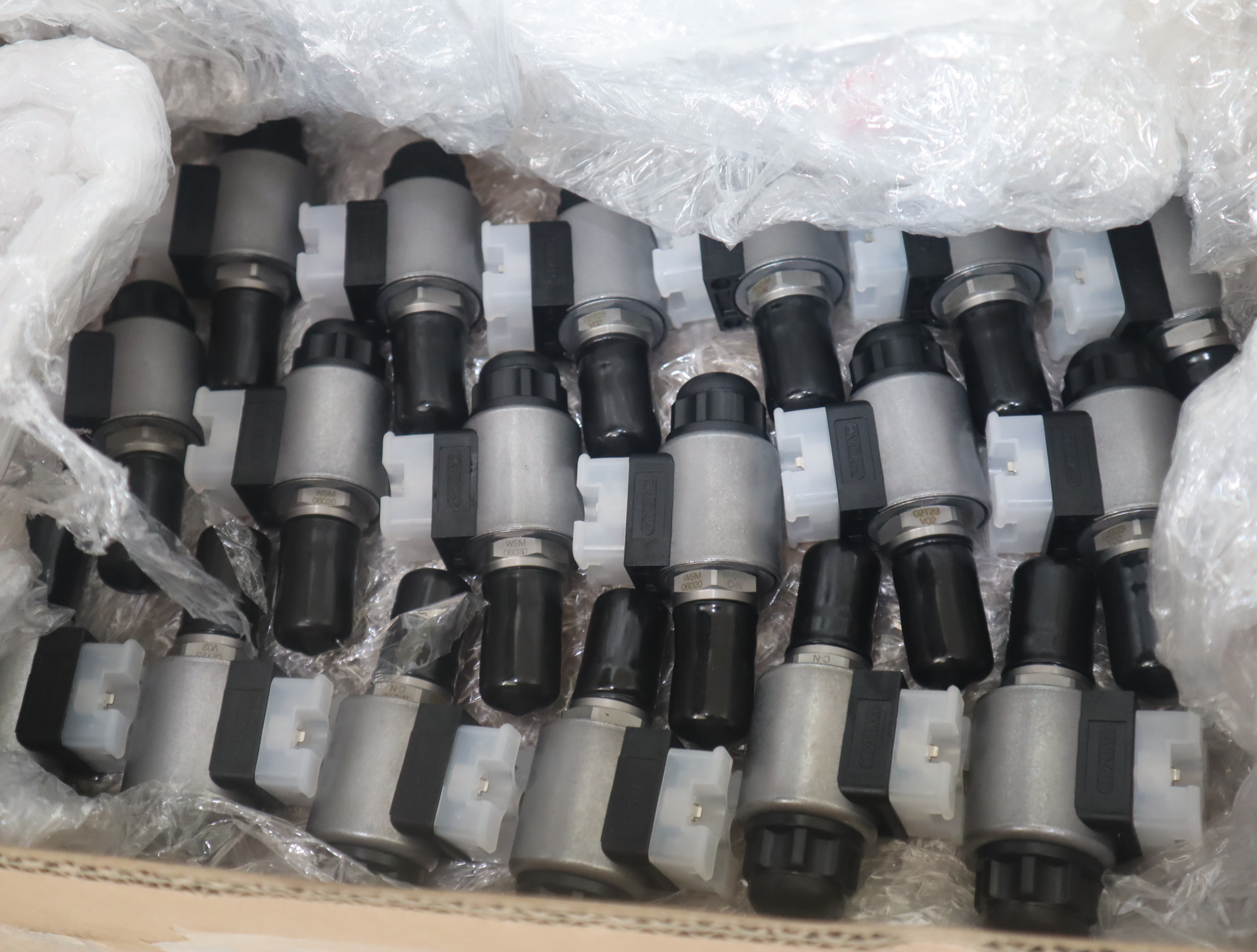 WSM06020-W-01M-C-N-DG24 3000249 24VDC 德国贺德克HYDAC插装阀