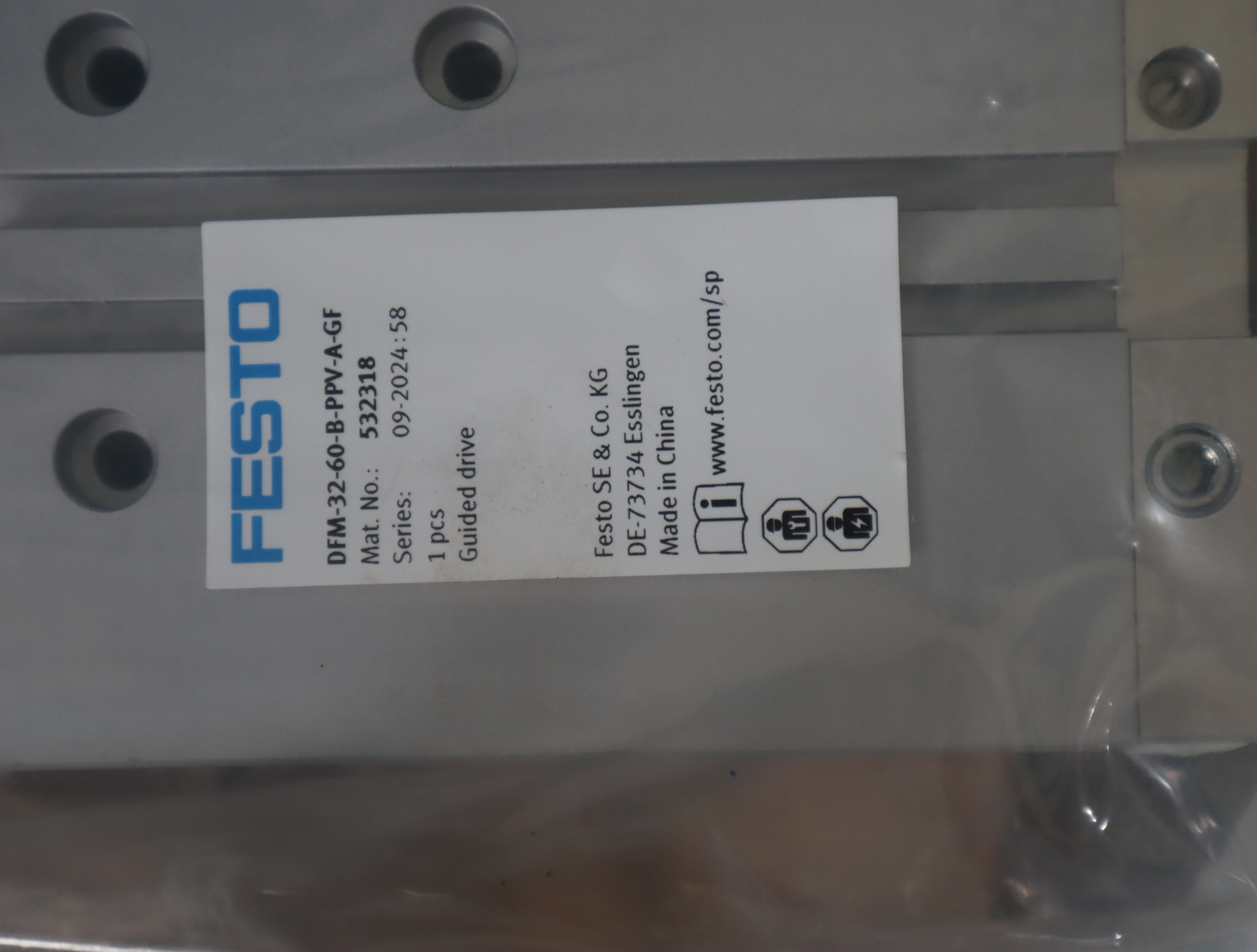 DFM-32-60-B-PPV-A-GF 532318 德国FESTO费斯托气动阀