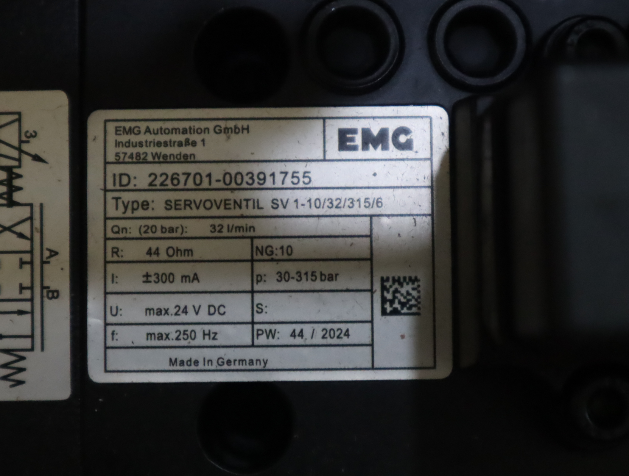 SV1-10/32/315/6 德国EMG伺服阀