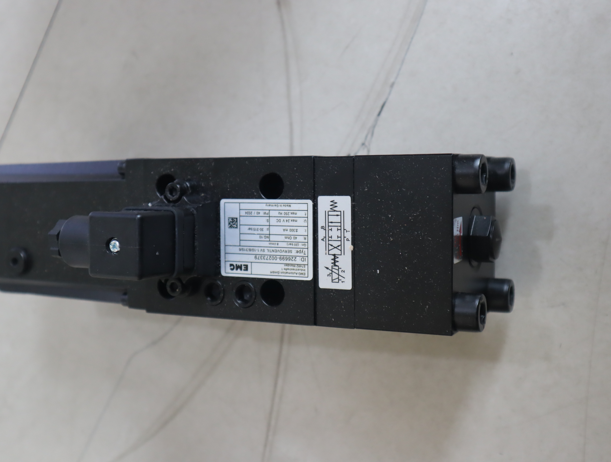 SV 1-10/8/315/6 德国EMG伺服阀